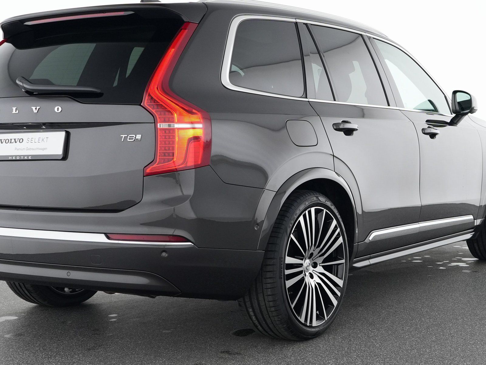 Volvo XC90 T8 AWD Ultra Bright 22"+AHK+B&W+MASSAGE+360