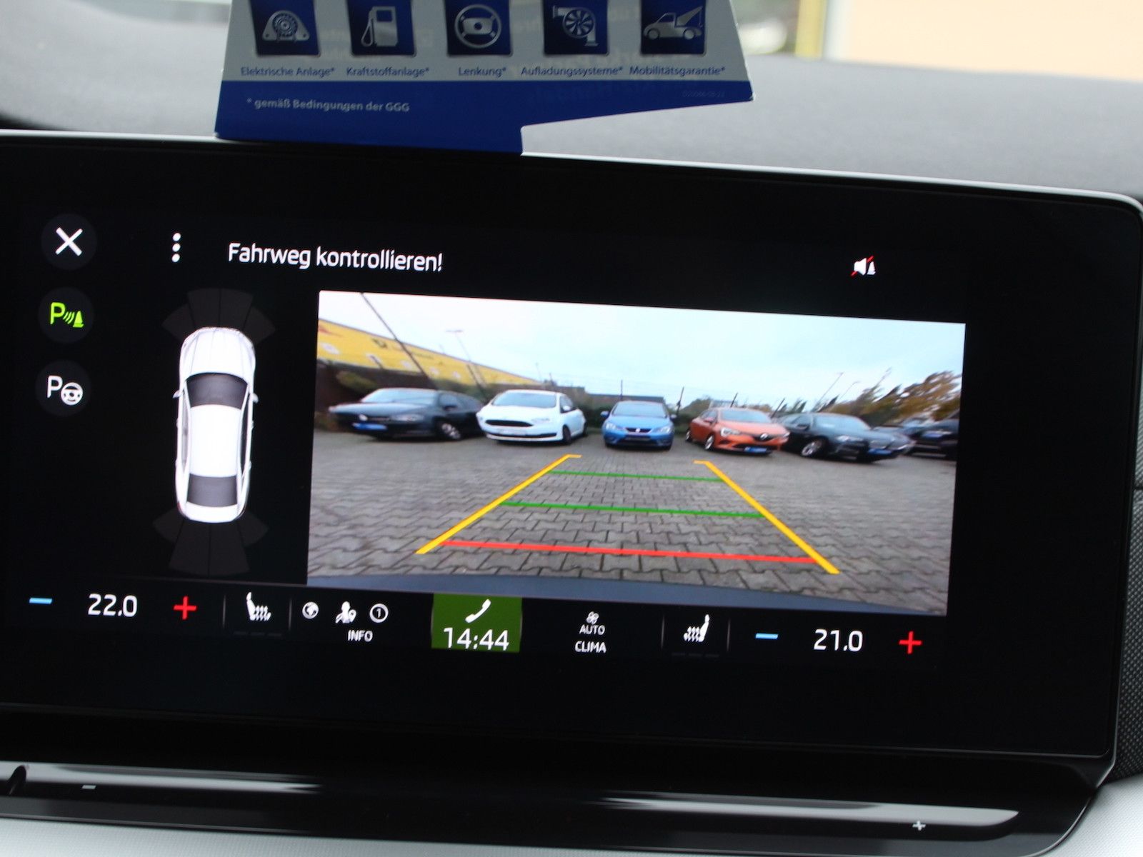 Skoda Octavia Style 2,0 TDI DSG Head Up Kamera Virtual