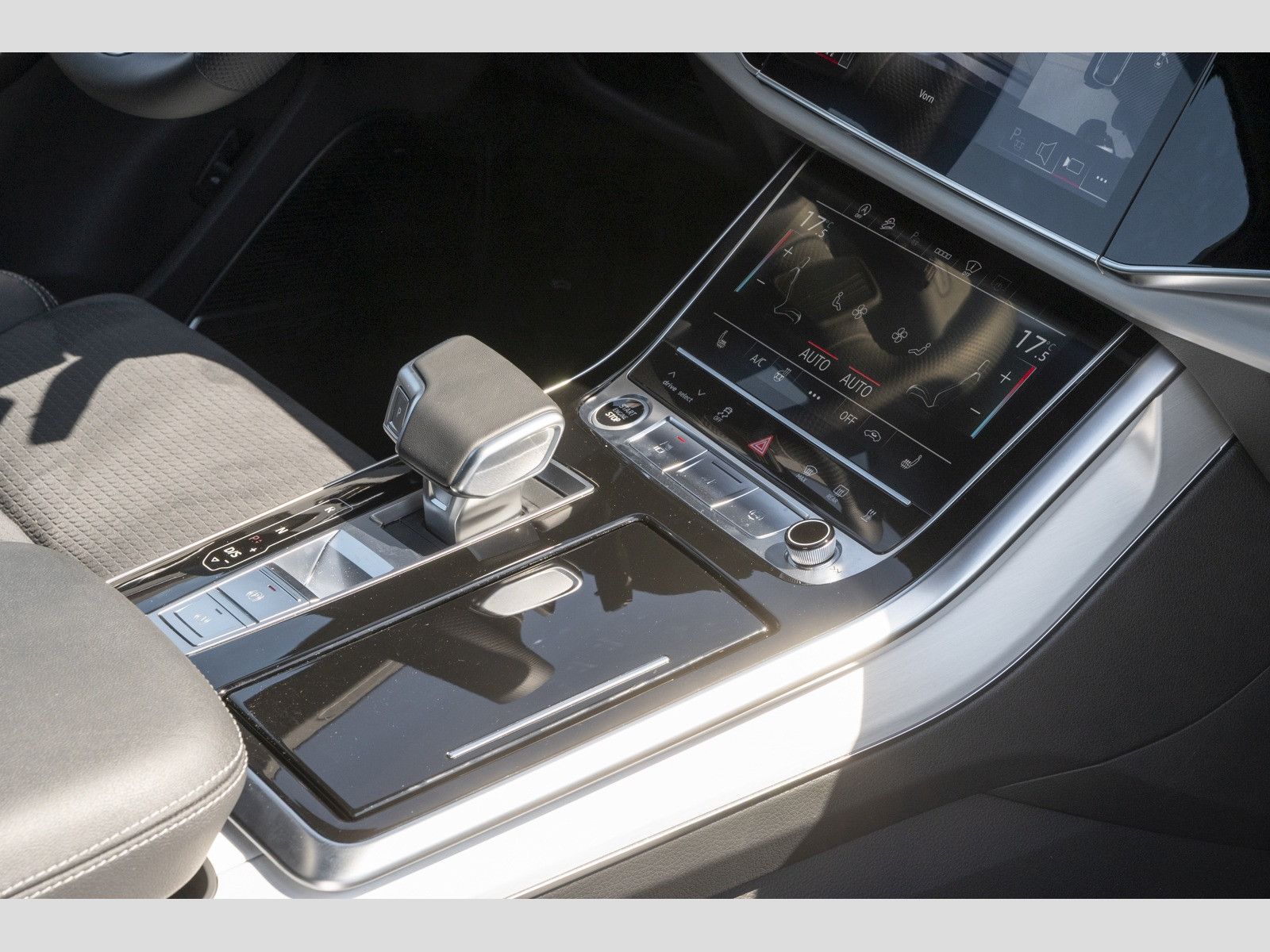 Audi Q7 50TDI 2xS line/All Black/7-Sitze/360°/Pano/Hu