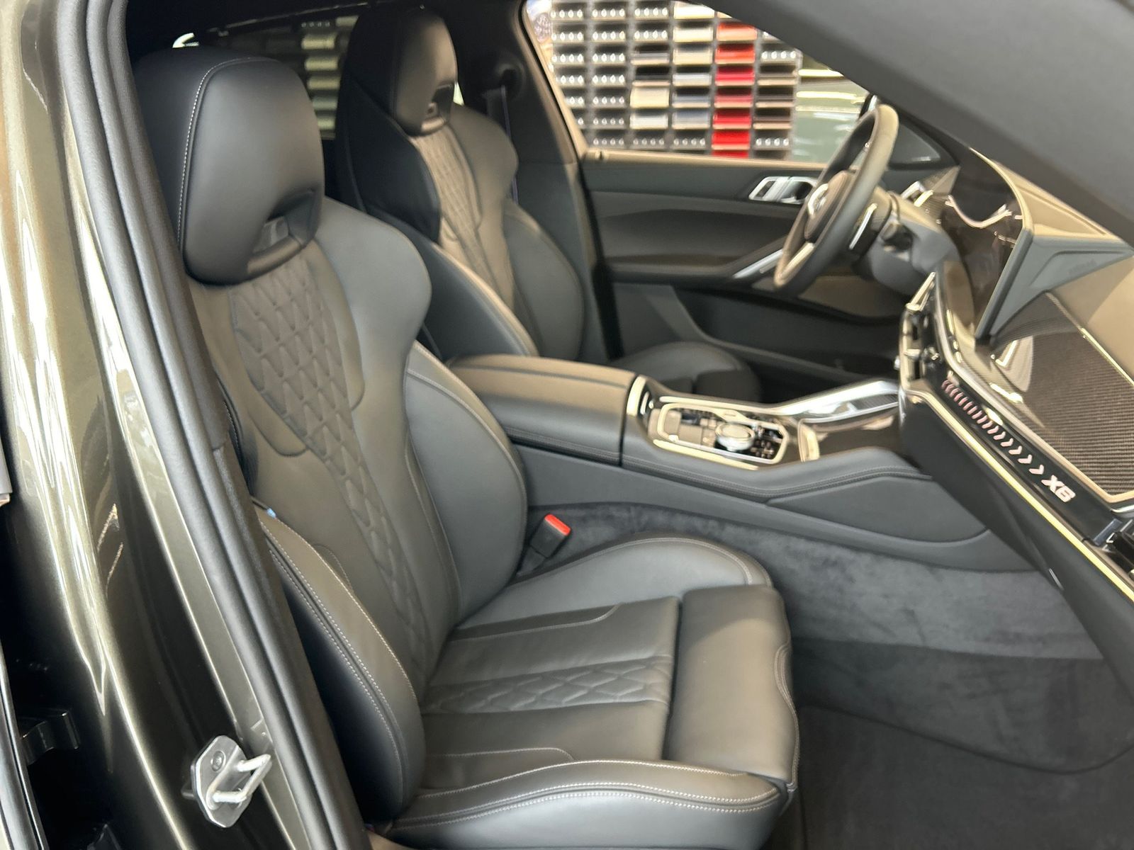 BMW X6 xDrive40d M Sport Sportpaket Gestiksteuerung