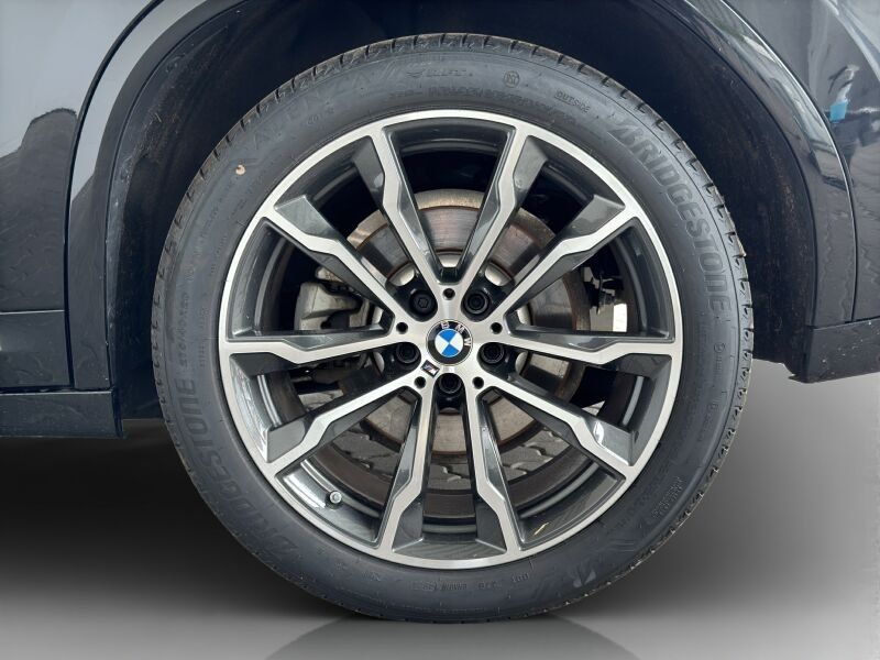 BMW X4 xDrive30d M Sport Navi.Laser.HuD.AHK.ACC.Pano