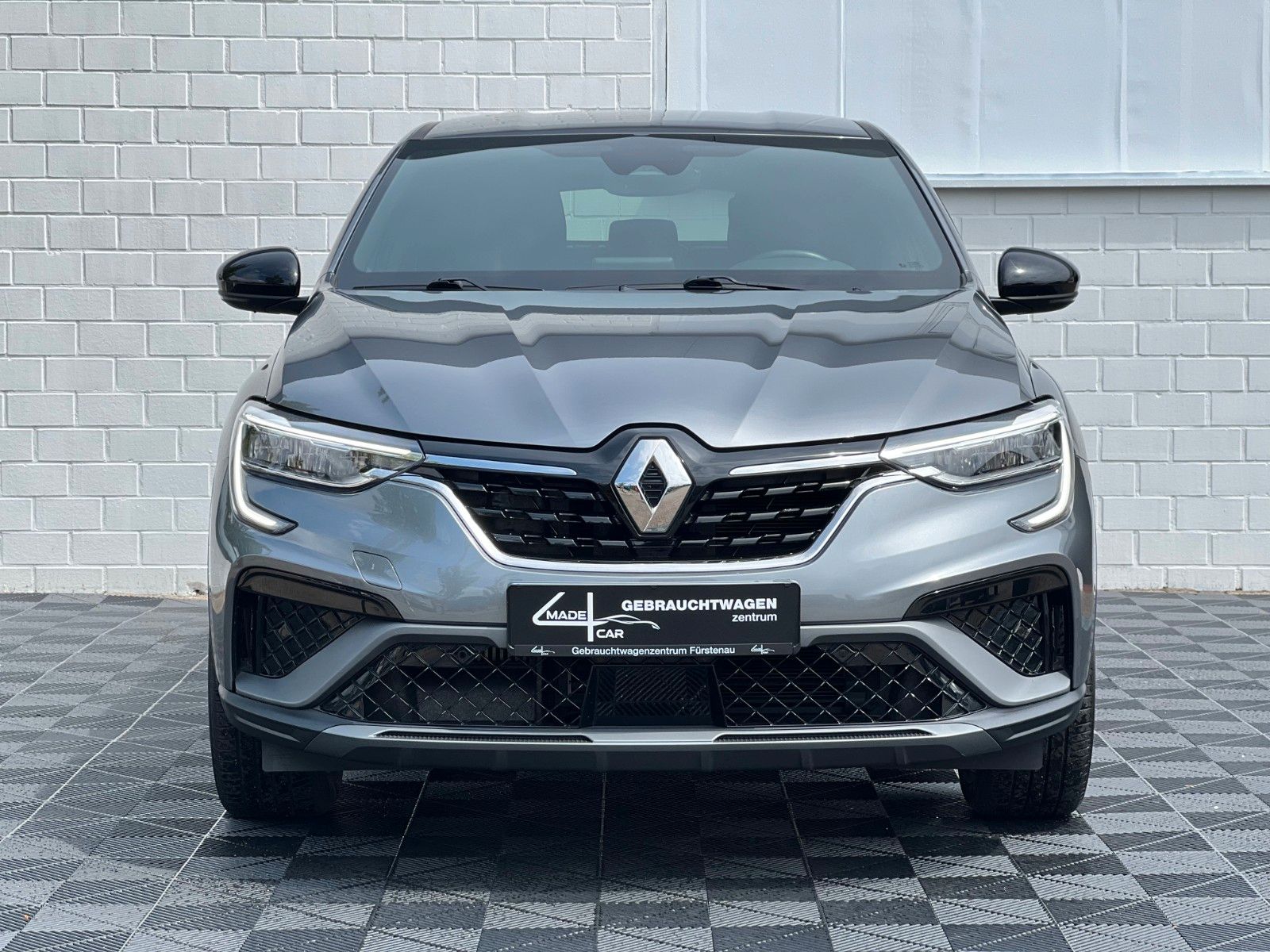 Renault Arkana R.S. Line - Samsaru's Car Outlet