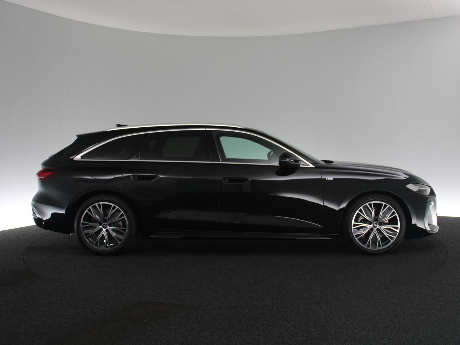 Audi A5 Avant 2.0 TDI quattro S-line AHK STANDHZ ACC