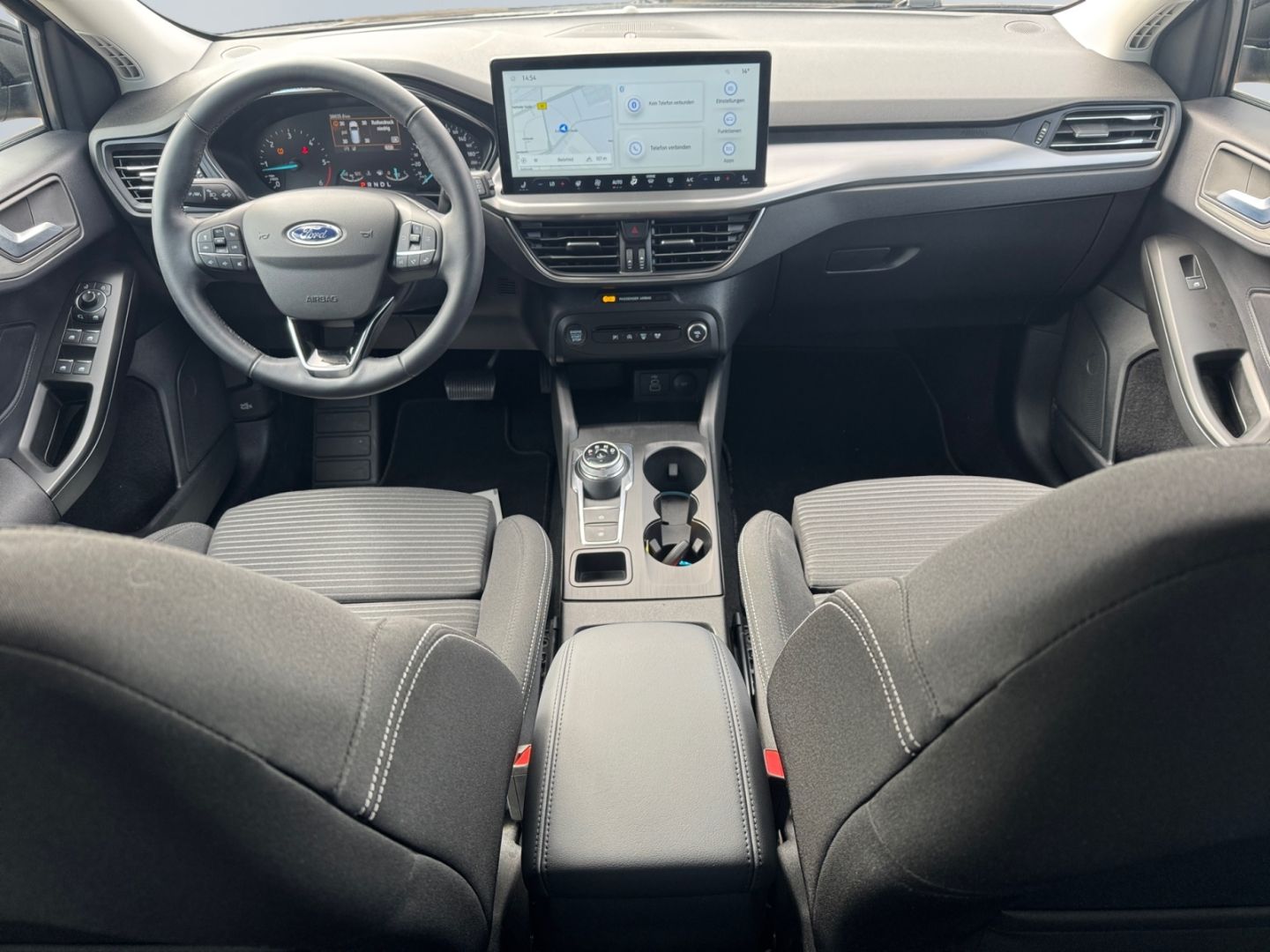 Ford Focus Turnier 1.5 EcoBlue TITANIUM *Matrix*AHK*