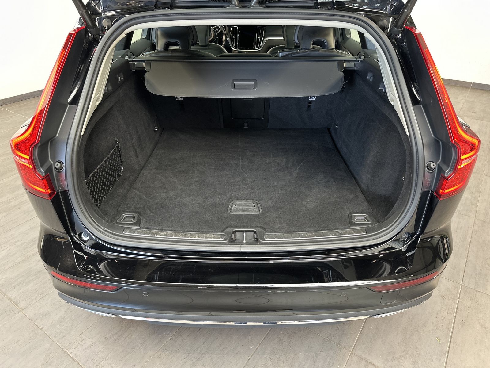 Volvo V60 T6 AWD Recharge Inscription NAV+LED+H&K+PANO