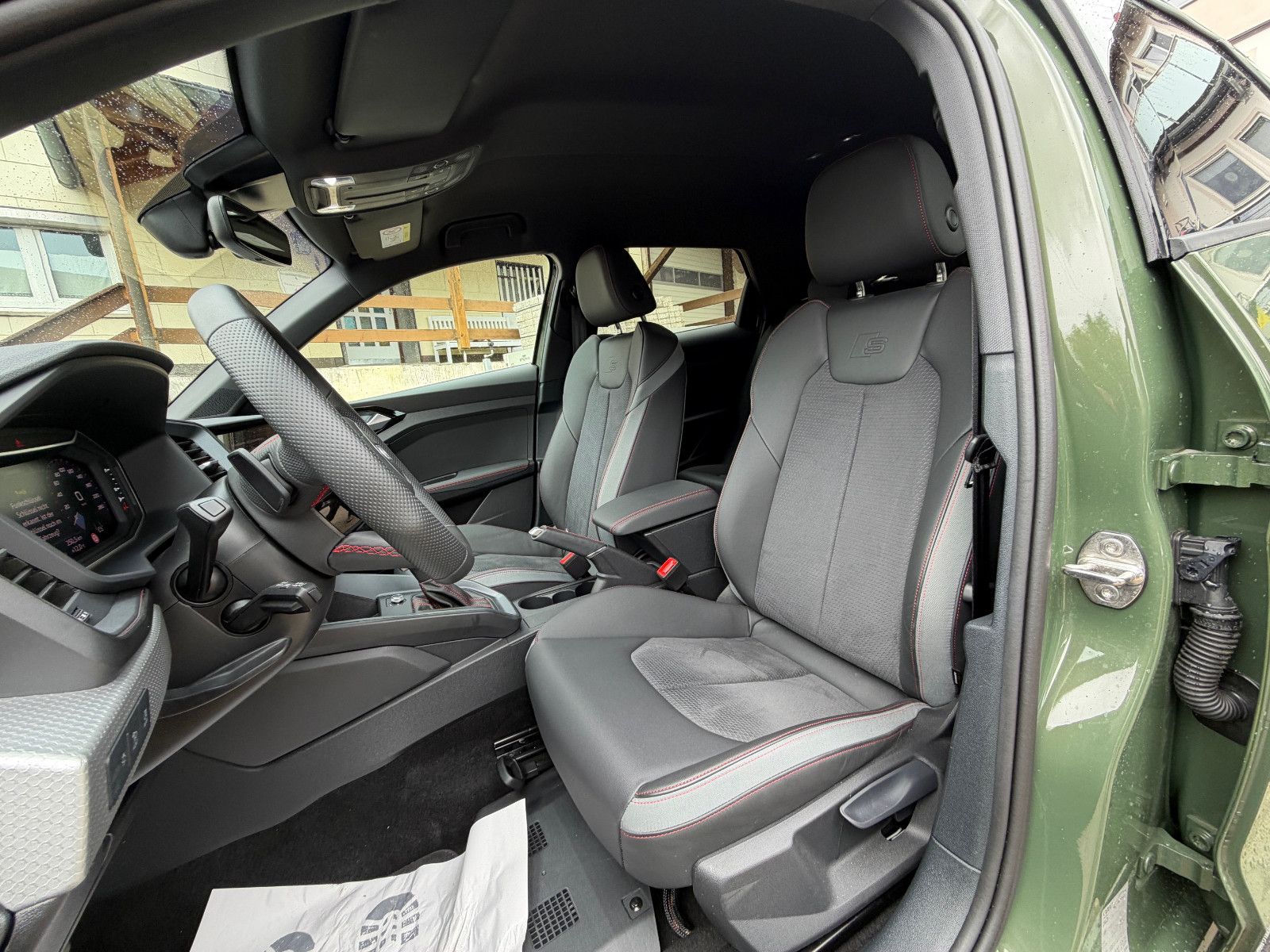 Audi A1 Sportback 40 TFSI S line, S line Plus, VOLL!!
