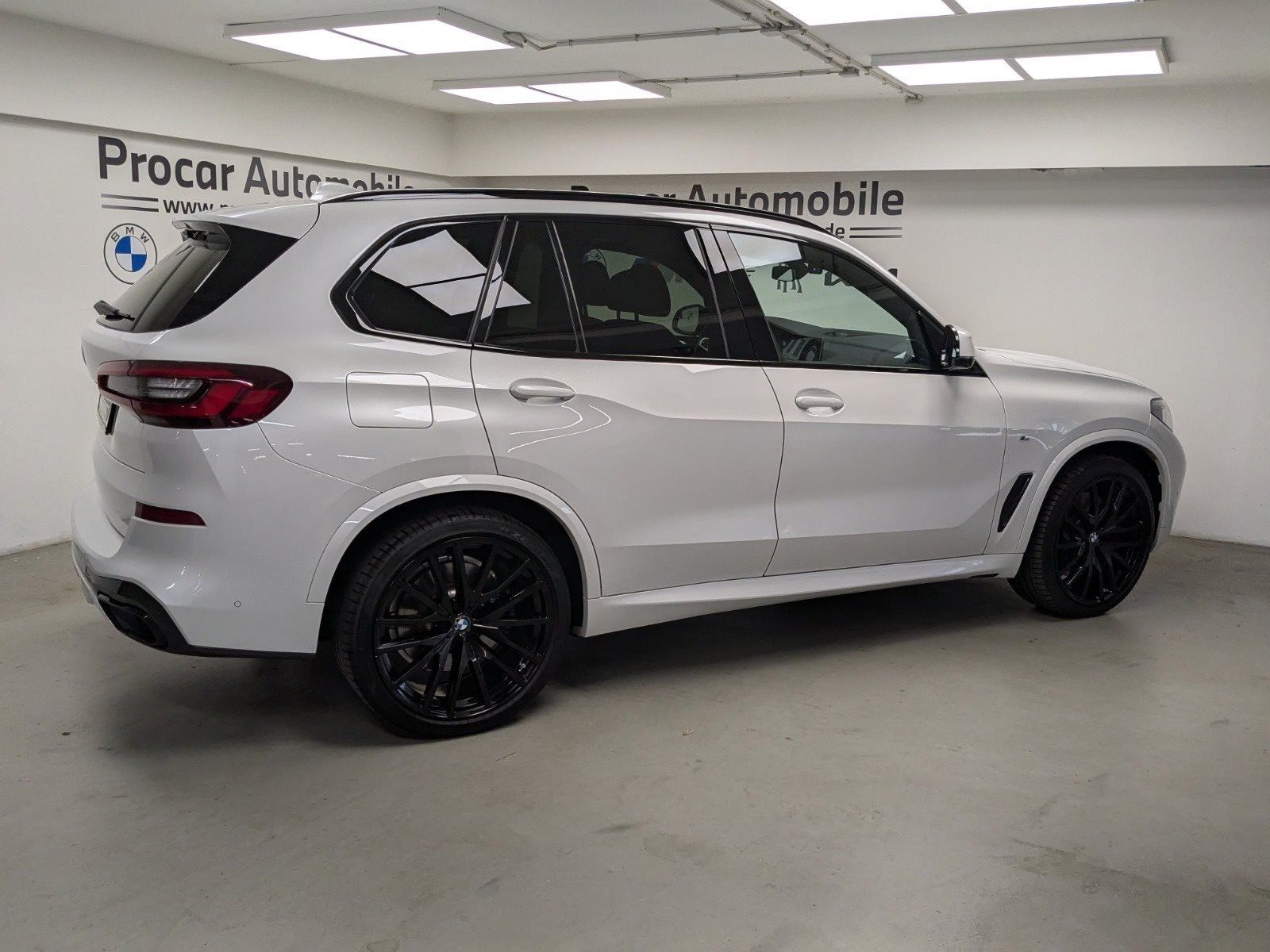 BMW X5 xDrive40d M Sport LASER PANO B&W DA Prof. PA+