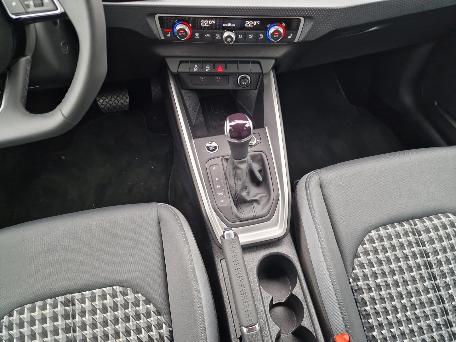 Audi A1 Sportback 25 TFSI S line LED Virtual 17" GRA