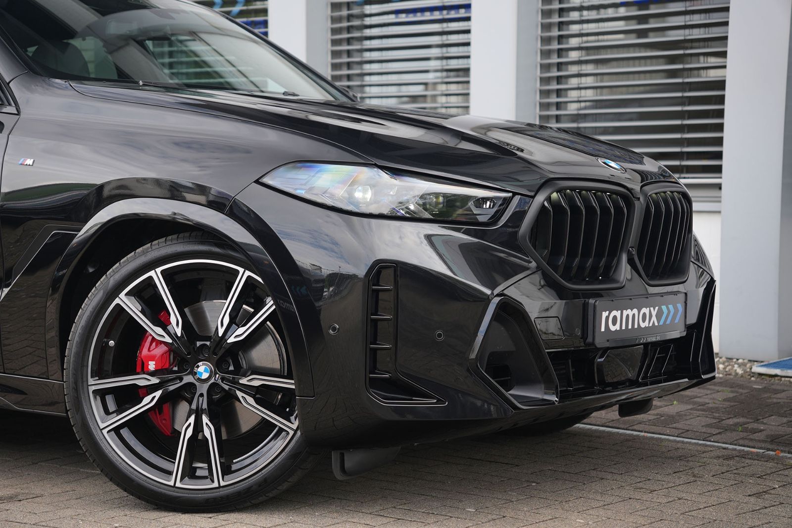 BMW X6 xDrive30d M SPORT PRO - Samsaru's Car Outlet