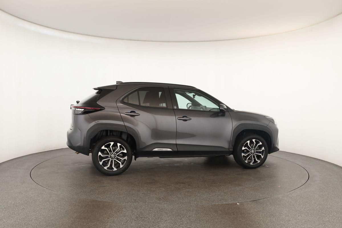 Toyota Yaris Cross CVT Team D LED Navi SHZ iACC Kam 17"