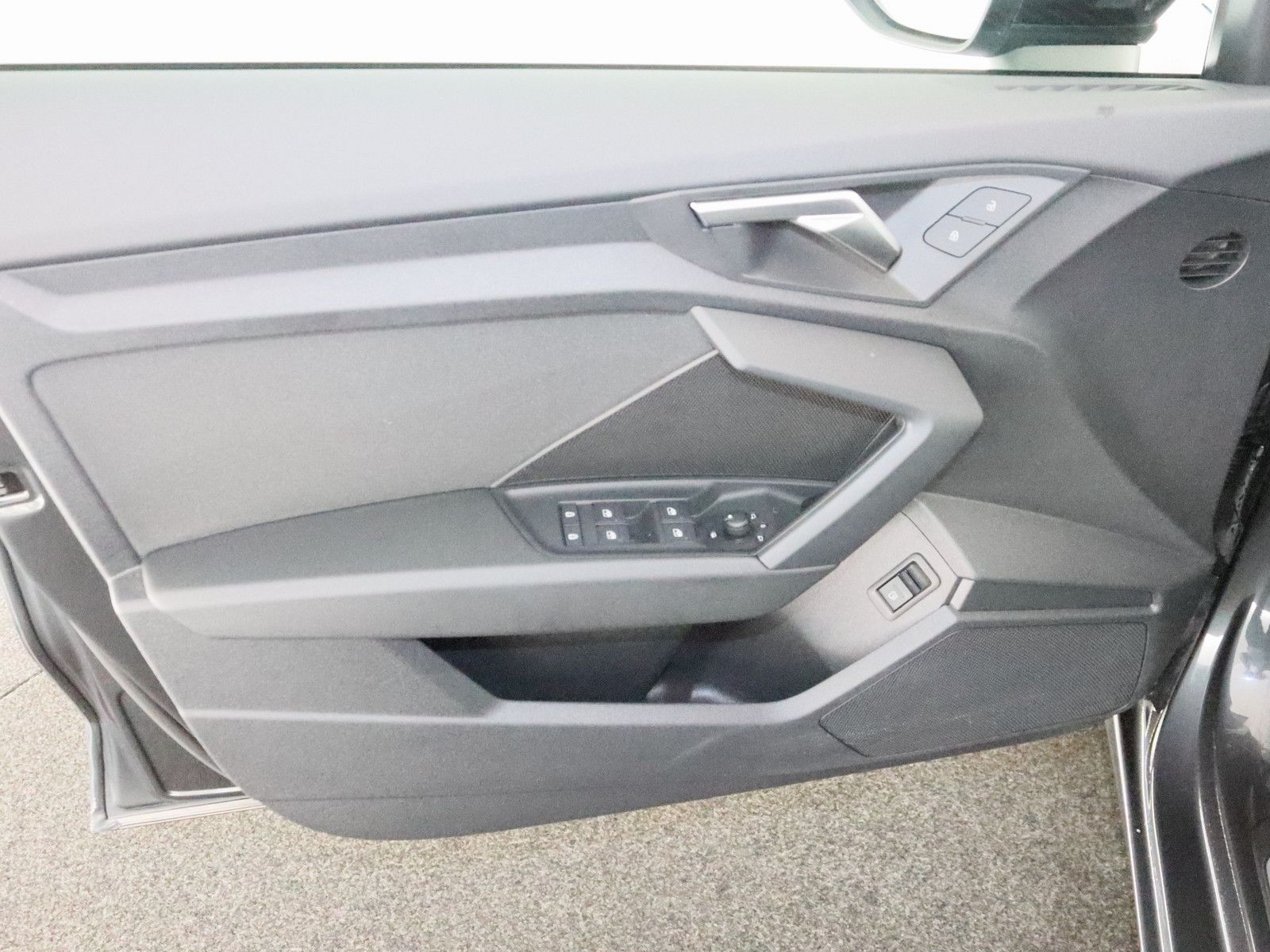 Audi A3 Sportback 40 TFSI e advanced NAVI SHZ PDC