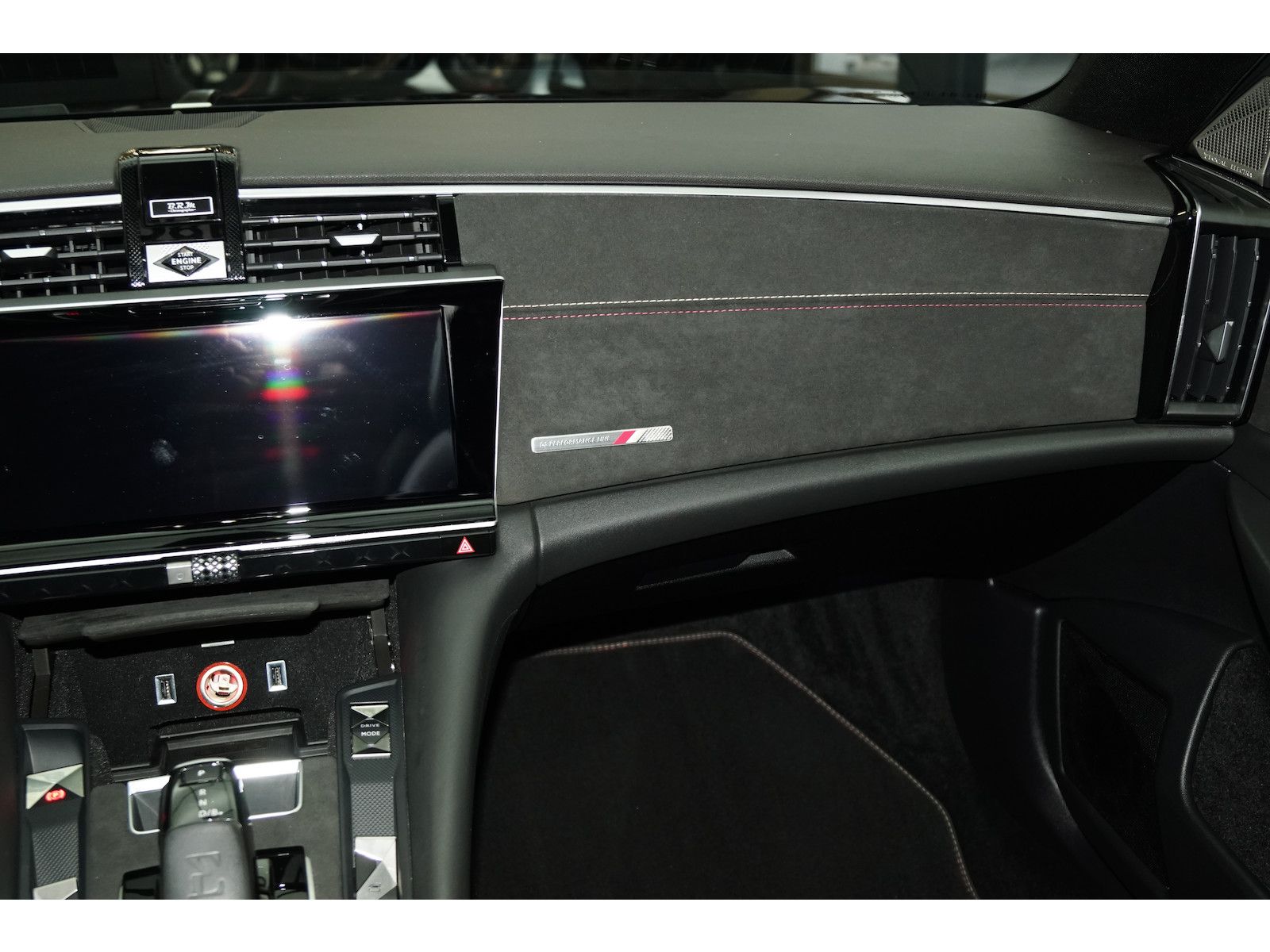 DS Automobiles DS9 E-Tense 225 Performance Line+ Nachtsicht
