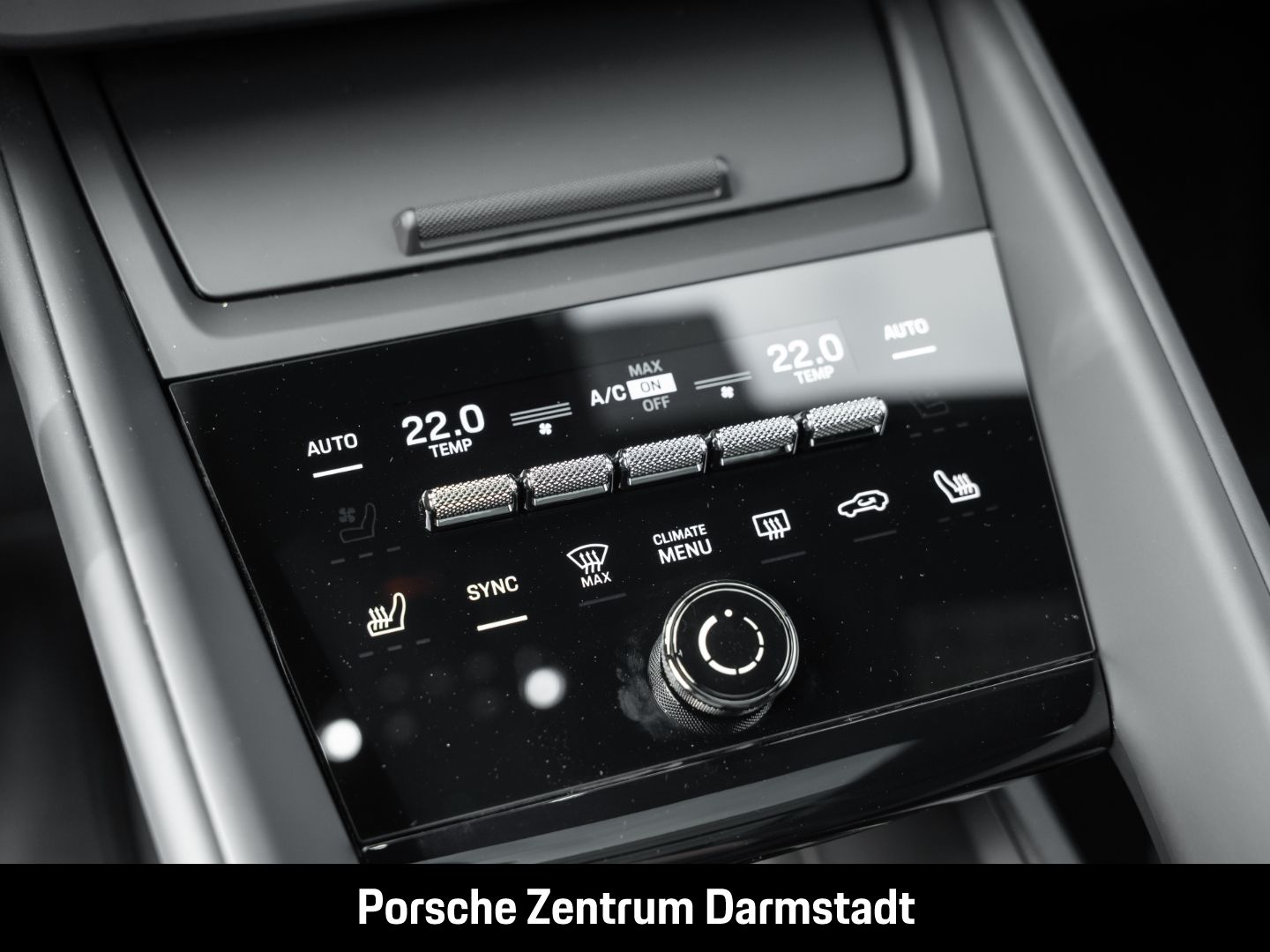 Porsche Macan 4 - Samsaru's Car Outlet