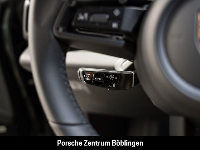 Porsche Macan 4 - Samsaru's Car Outlet