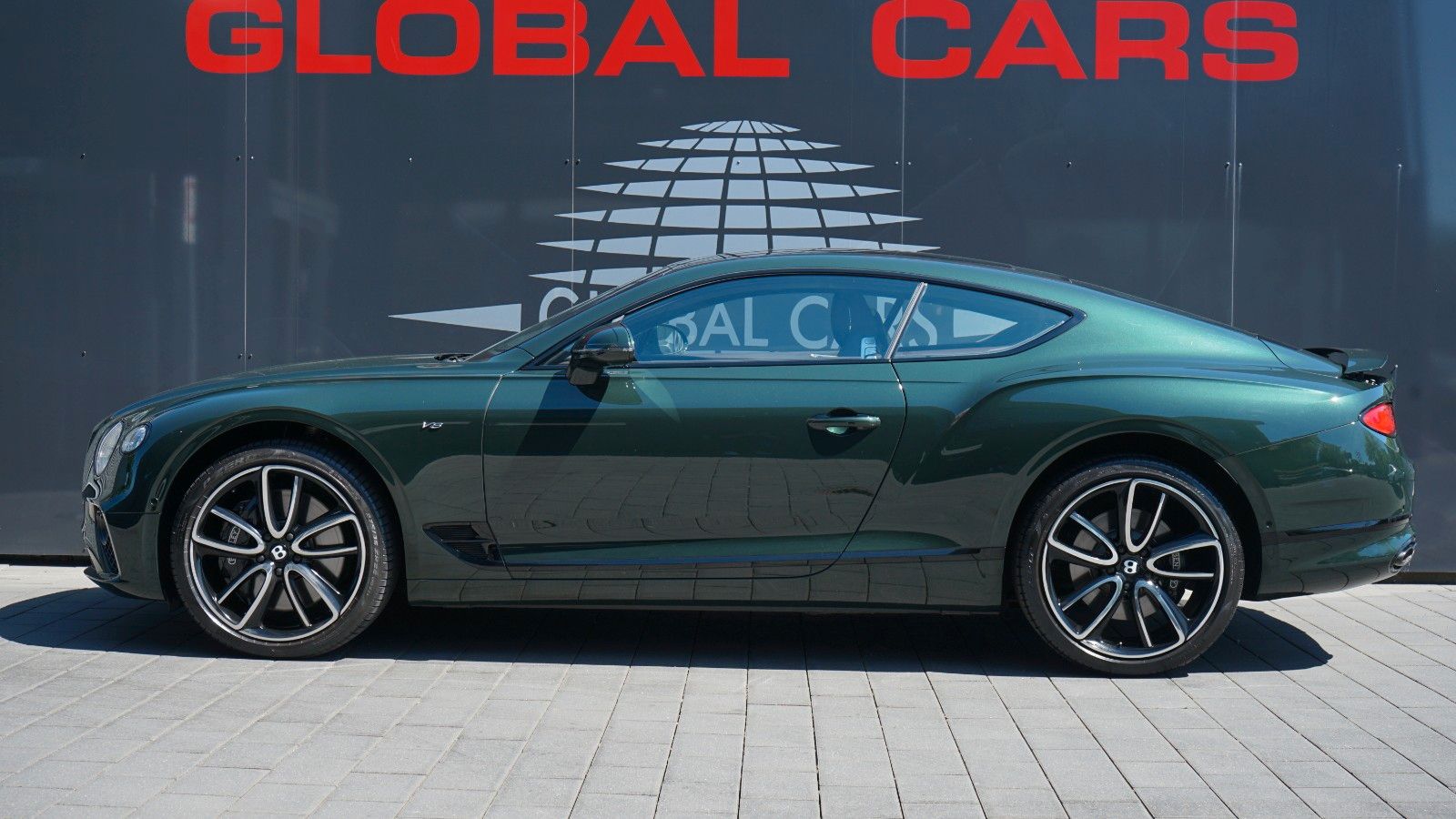 Bentley CONTINENTAL GT V8*PANO*STITCHING*MATRIX*