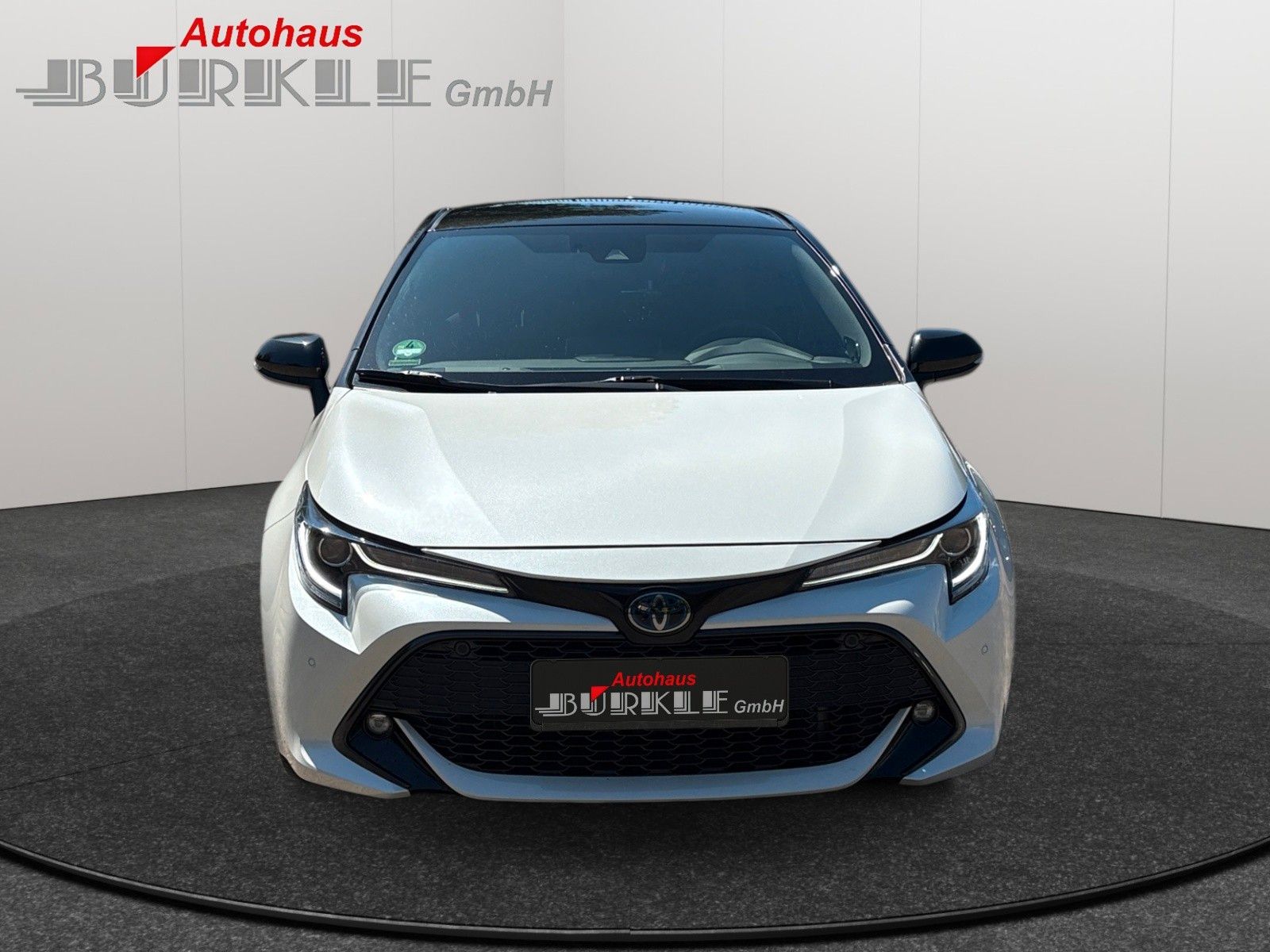 Toyota Corolla Hybrid Team - Samsaru's Car Outlet
