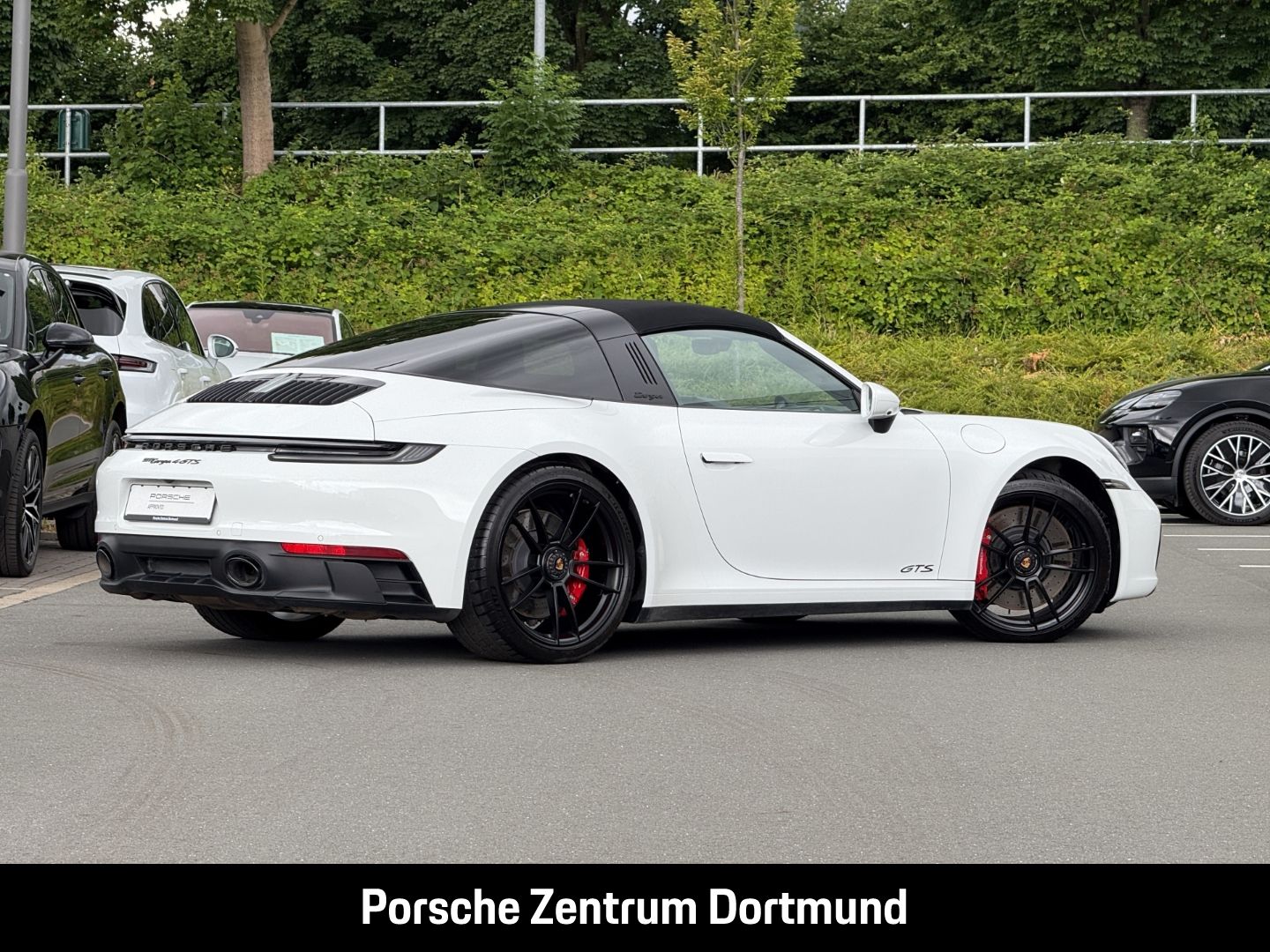Porsche 992 911 Targa 4 GTS BOSE Sportabgas LED-Matrix