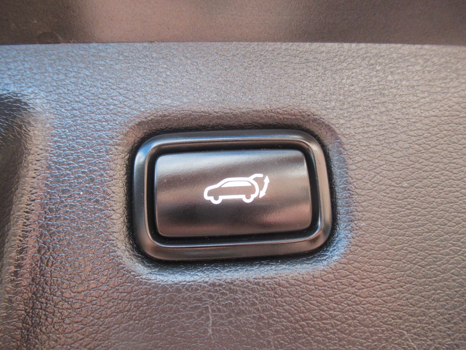 Kia cee'd SW 1.6 GDI DCT Spirit - Samsaru's Car Outlet