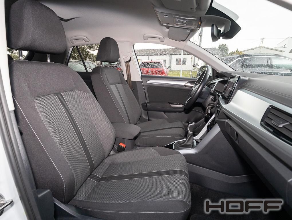 Volkswagen T-Roc 1.0 TSI Life - Samsaru's Car Outlet