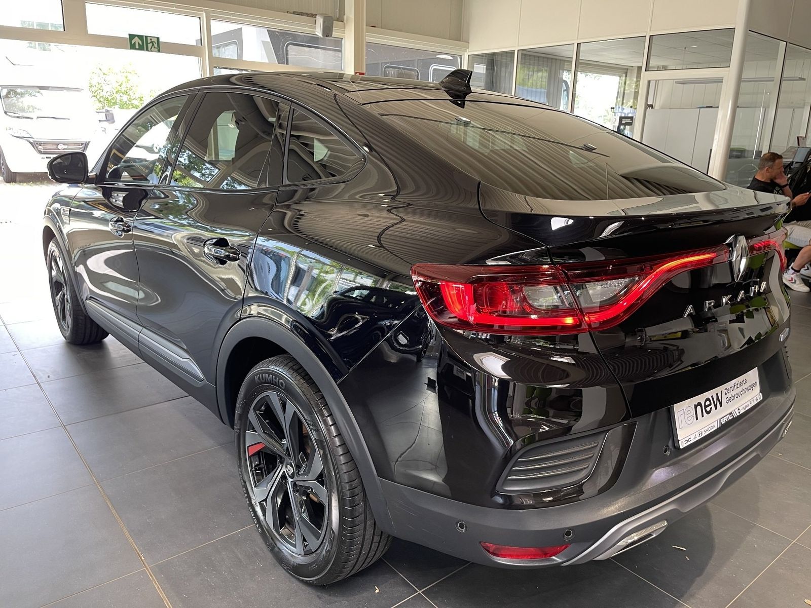Renault Arkana R.S. LINE E-TECH - Samsaru's Car Outlet