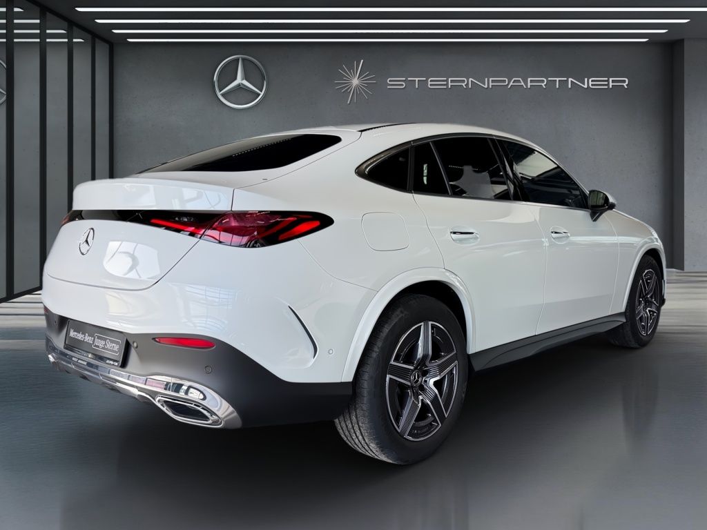 Mercedes-Benz GLC 300 d 4M AMG+DiG.L+HuD+BURM+PANO+AHK