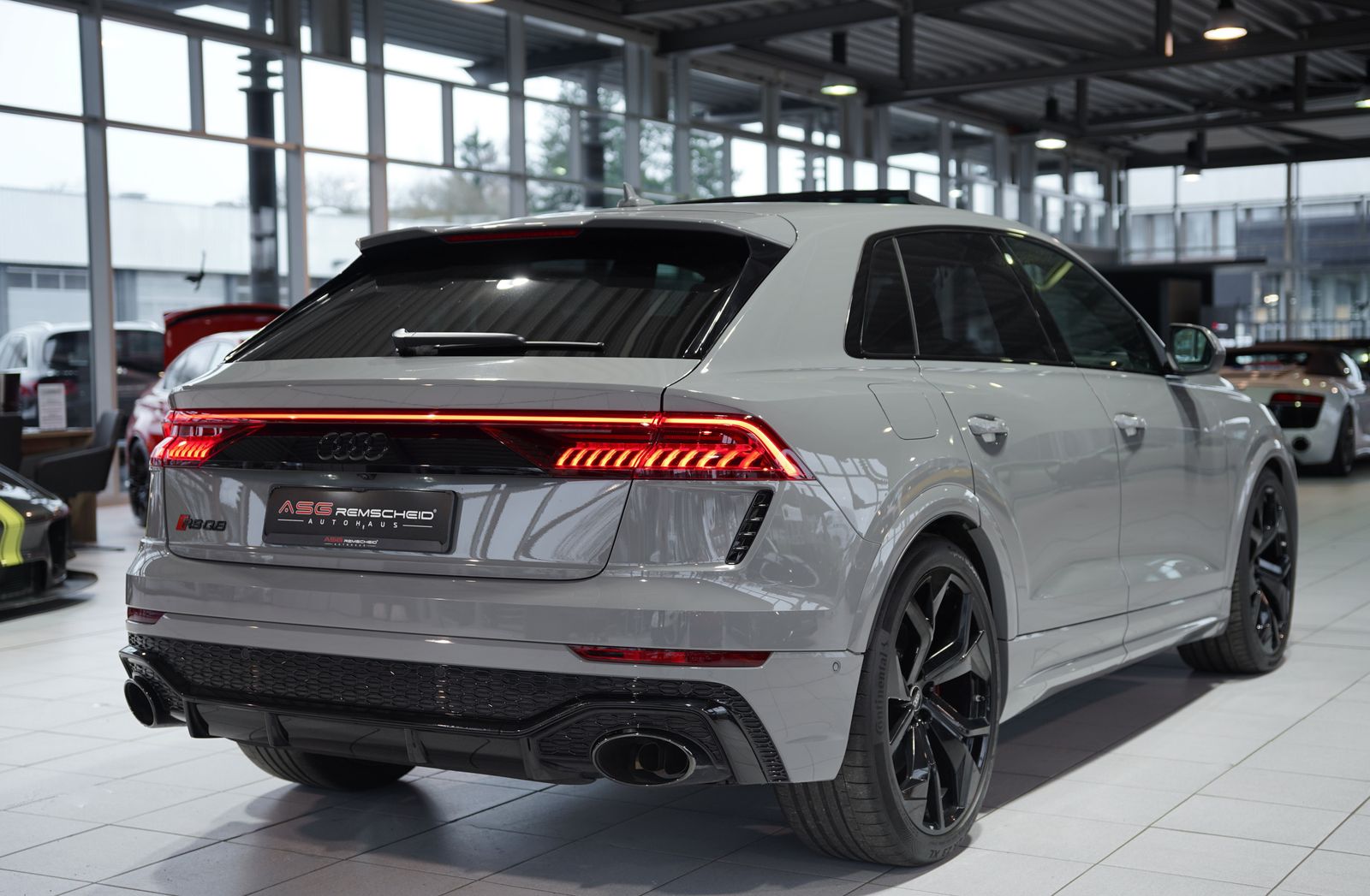 Audi RSQ8 q.*1H *23 *Dynamik*Keramik *S-Abgas *Pano