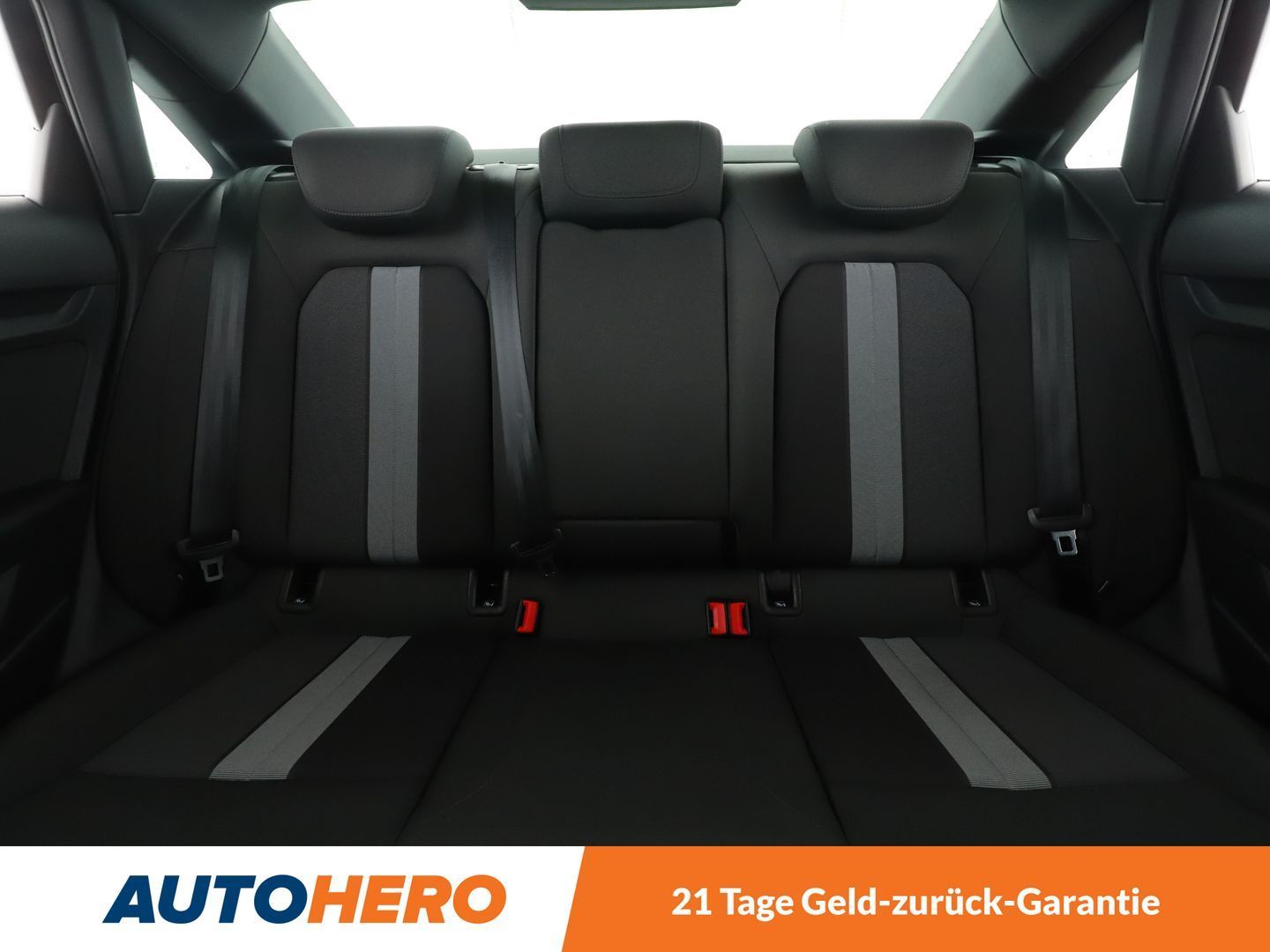 Audi A3 Limousine 35 TFSI advanced - Samsaru's Car Outlet