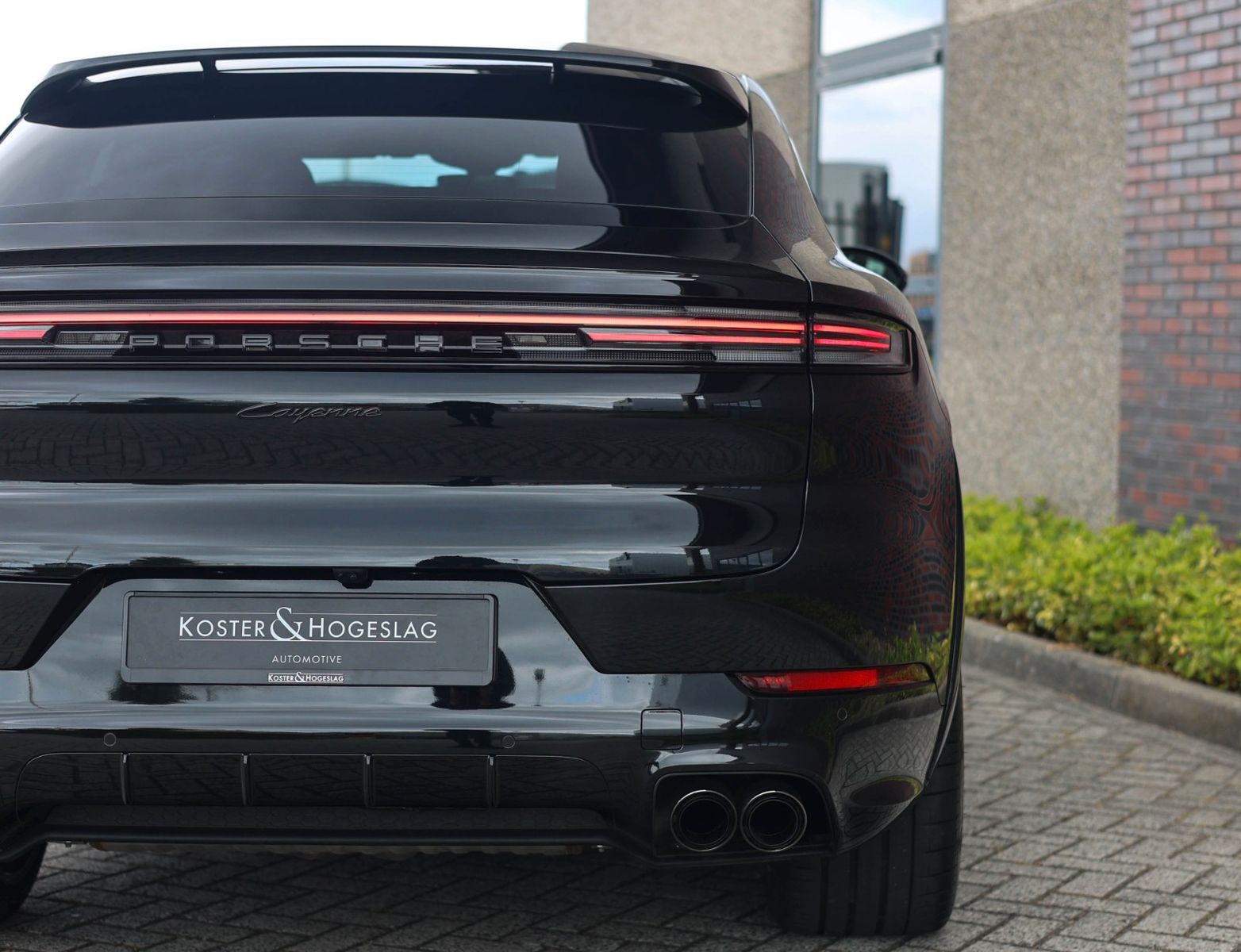 Porsche Cayenne Coupe E-Hybrid *Pano*AHK*Pas.display*