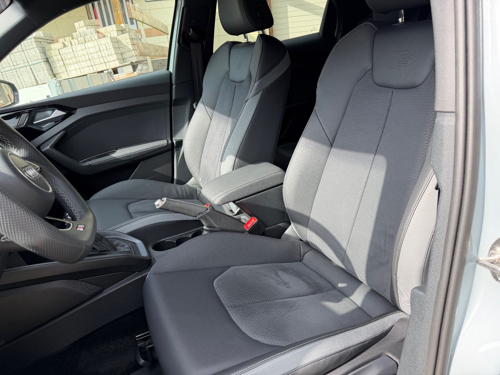 Audi A1 Sportback 40 TFSI S line, S line 2x, VOLL!!