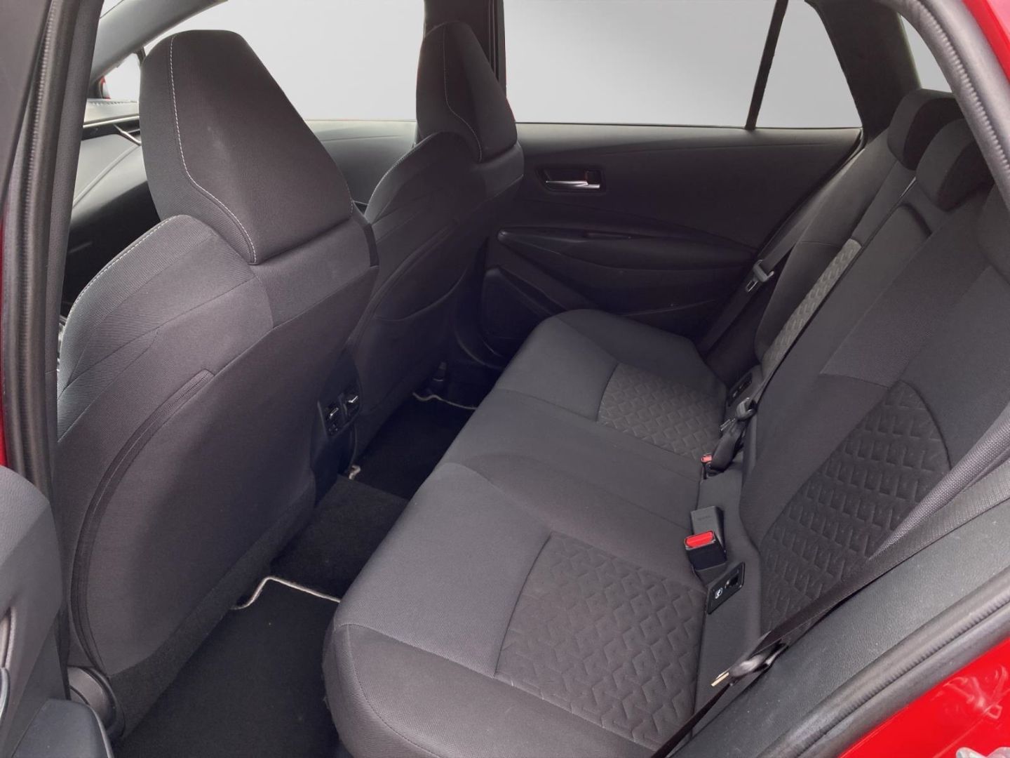 Toyota Corolla 1.8 TS Hybrid - Samsaru's Car Outlet