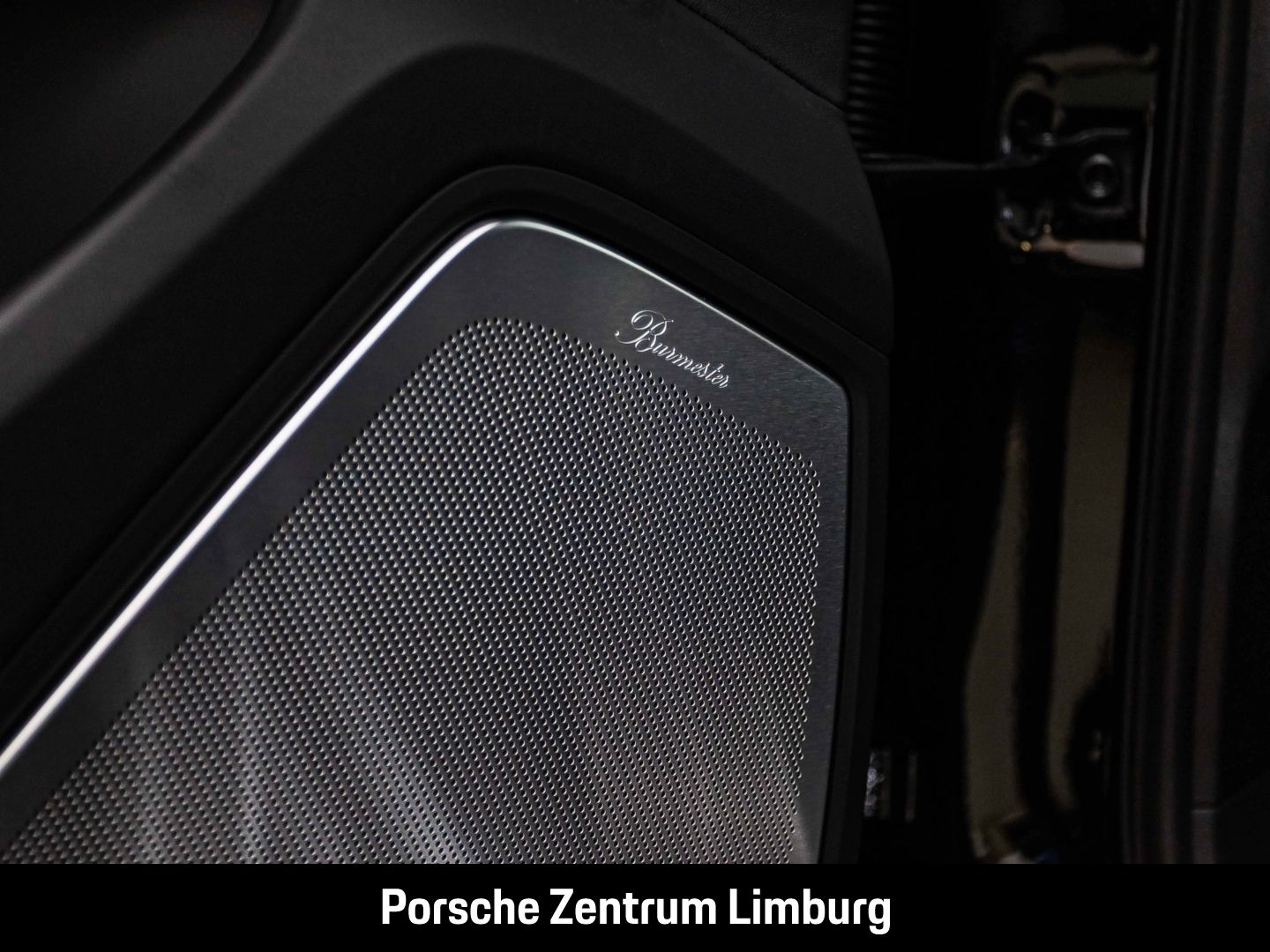 Porsche Cayenne E-Hybrid Coupe Black Edition Burmester