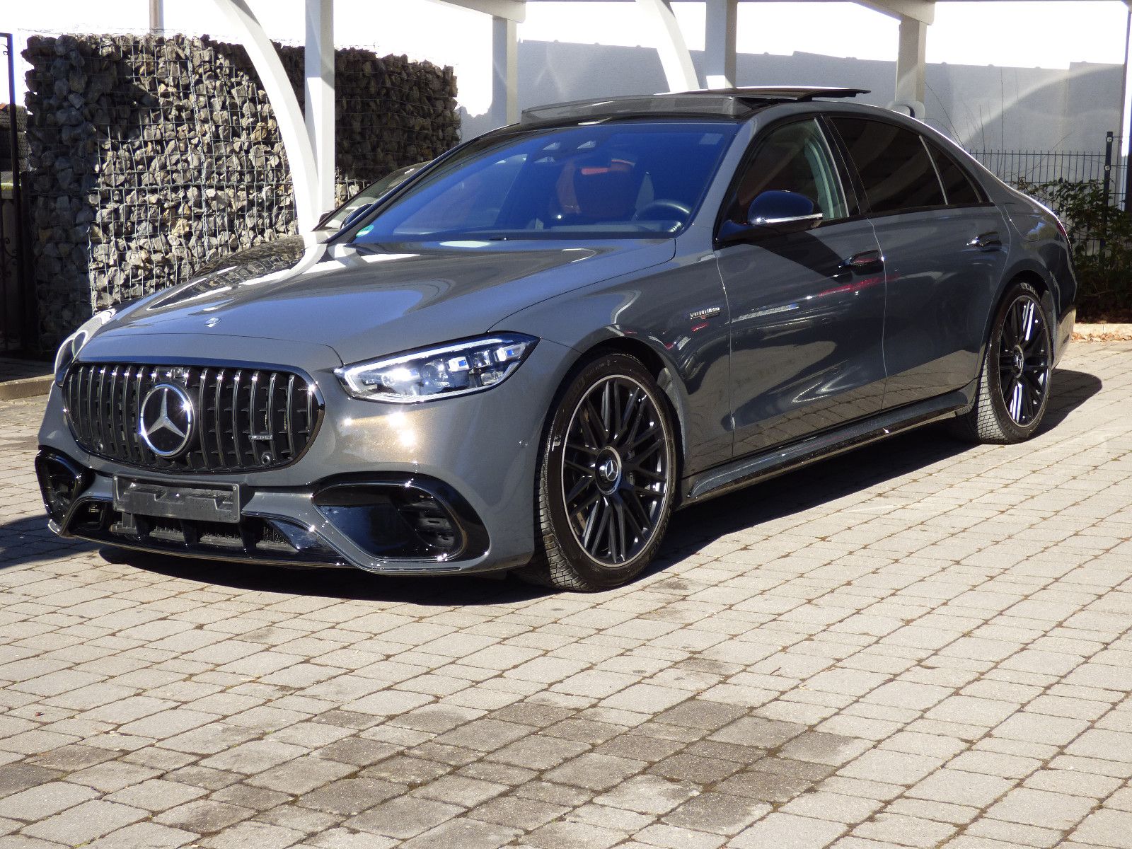 Mercedes-Benz S 63 AMG e 4Matic+ - Samsaru's Car Outlet