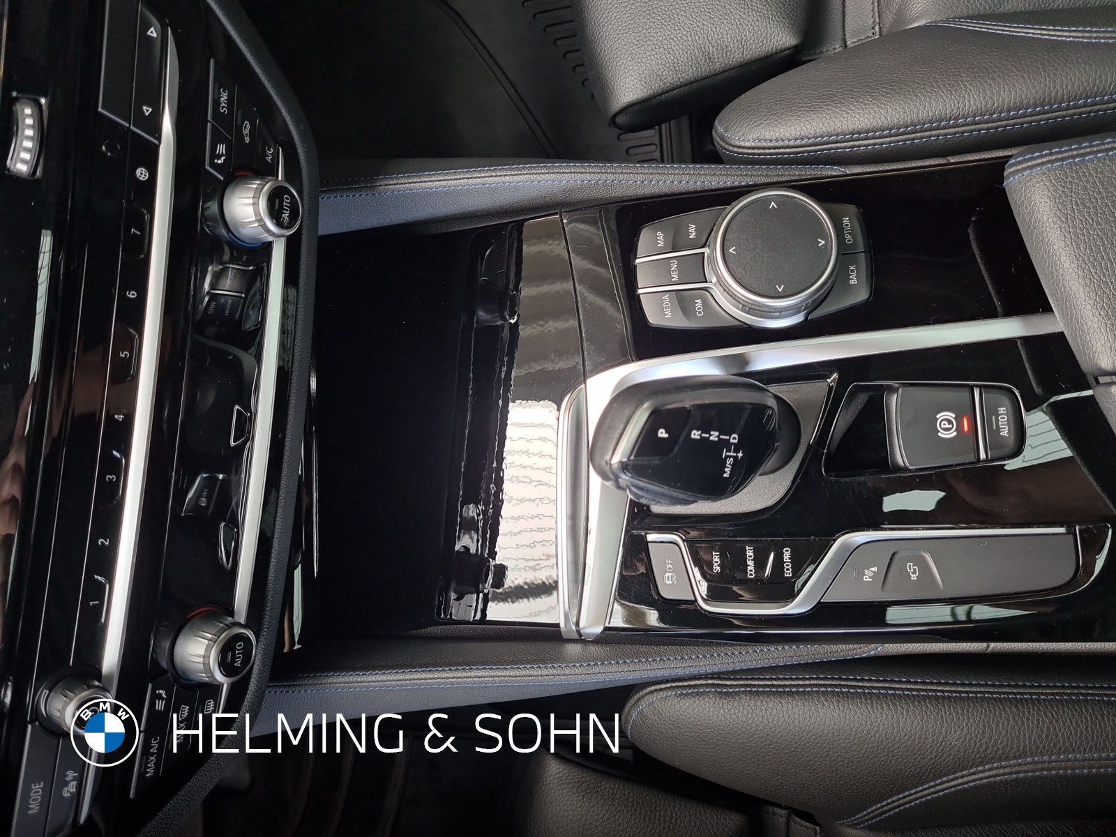 BMW 540d xDrive Touring M-Sport Head-Up HK HiFi Pano