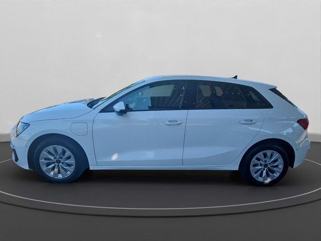 Audi A3 Sportback 40 TFSI e S tronic NAVI*ACC*GRA*SH