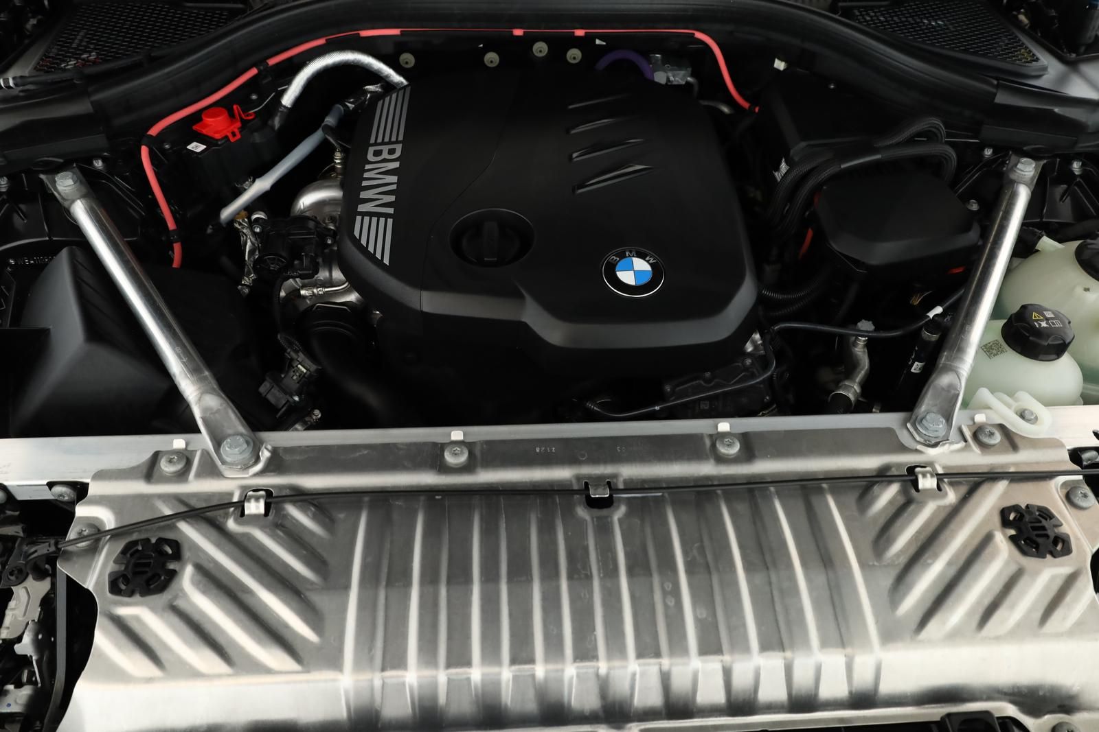 BMW X3 20d xDrive M Sport Pro Matrix Pan ACC 360 AHK