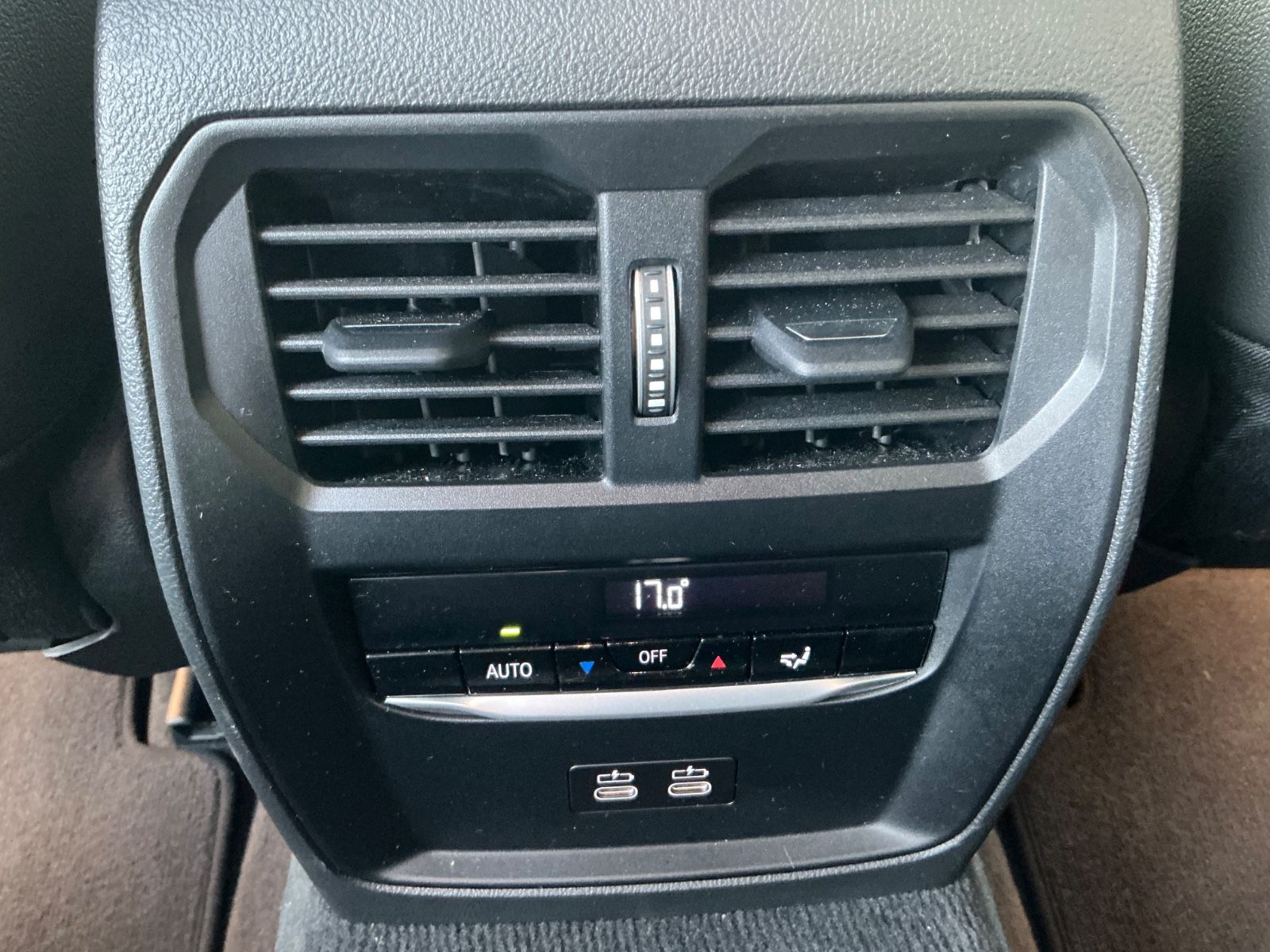 BMW 320 Touring i M Sport - Samsaru's Car Outlet