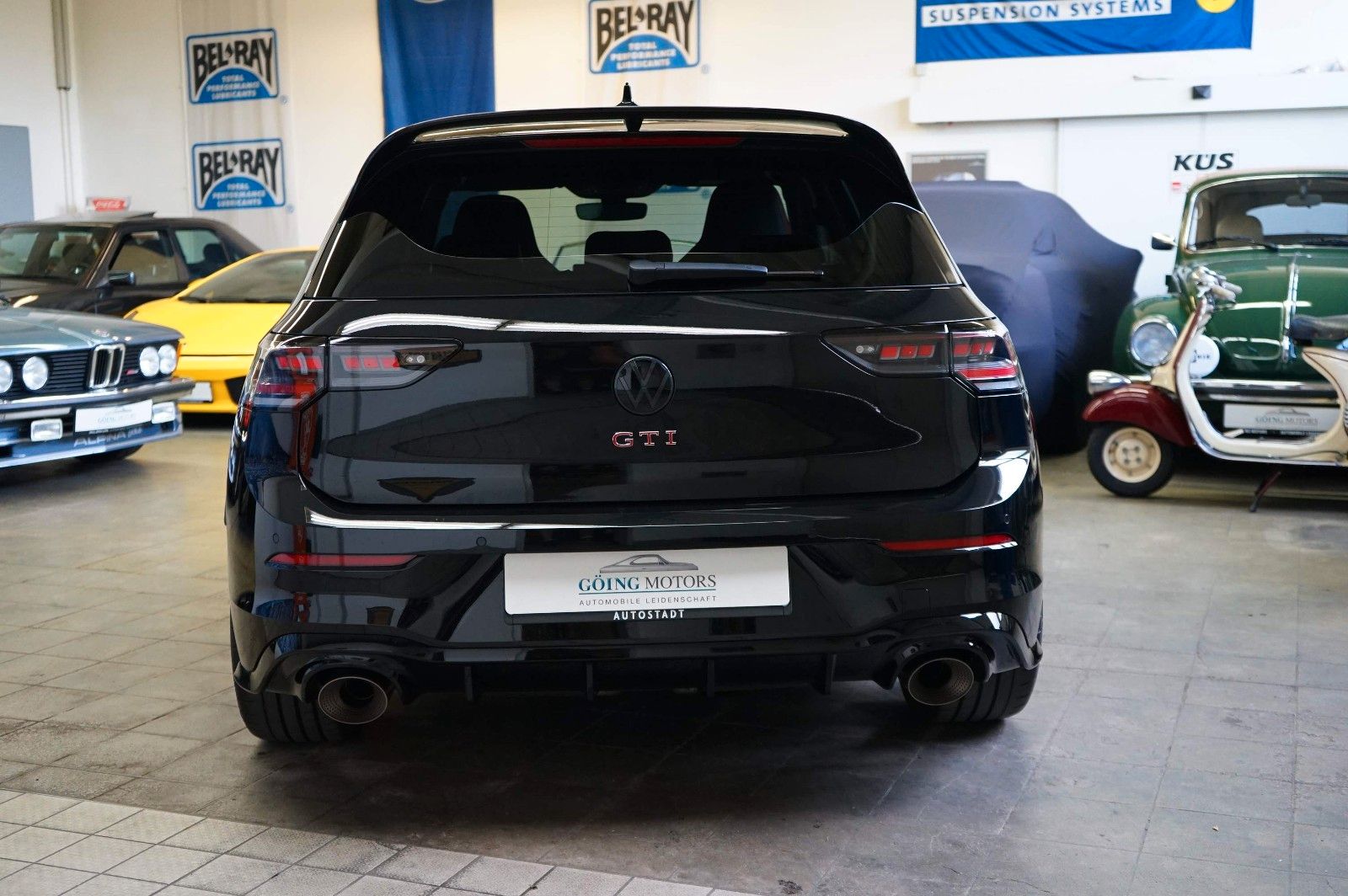 Volkswagen Golf VIII 8 Lim. 2.0 TSI 239 kW GTI Edition 50