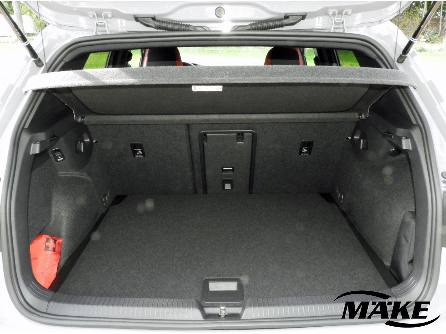 Volkswagen Golf GTI 2.0 TSI DSG BLACK - Samsaru's Car Outlet