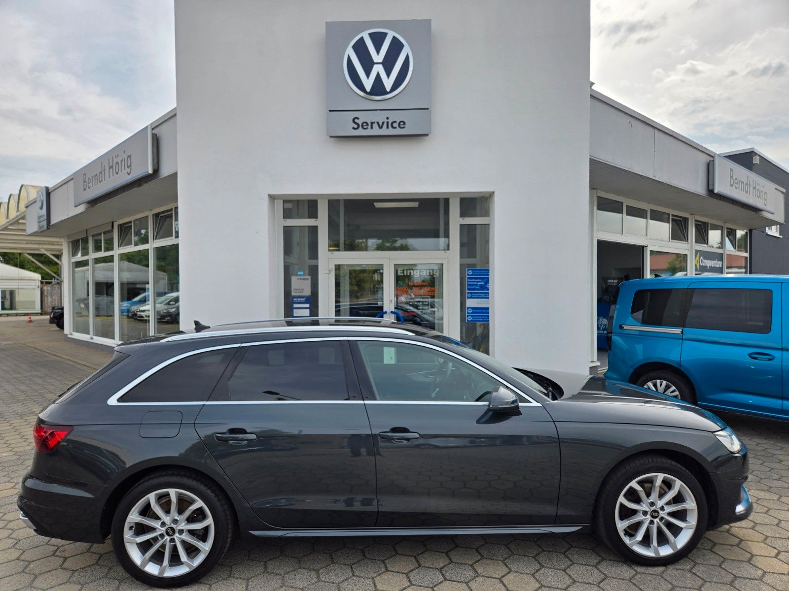 Audi A4 Avant 35 TFSI - Samsaru's Car Outlet