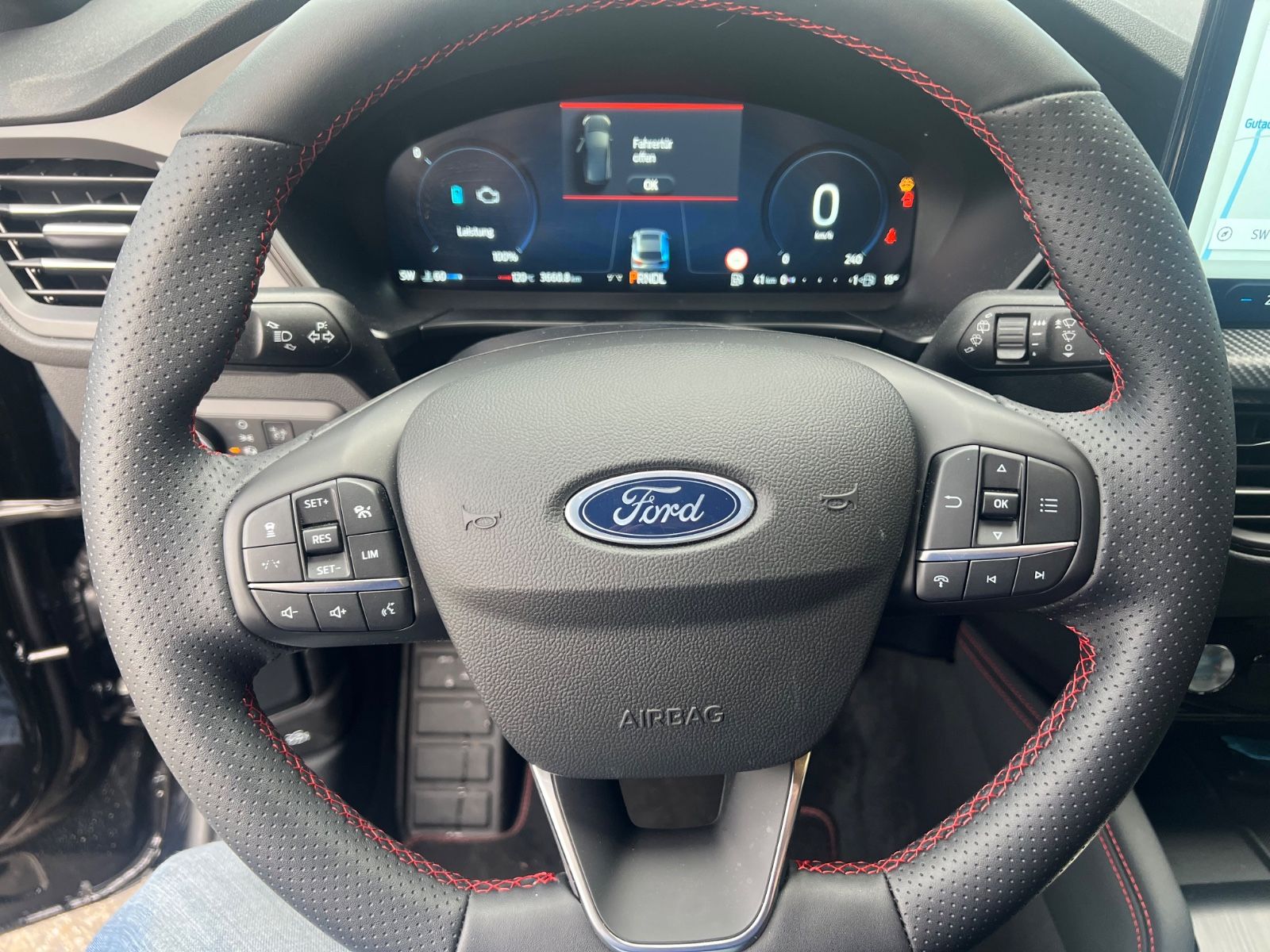 Ford Kuga Hybrid FHEV ST-Line X - Samsaru's Car Outlet