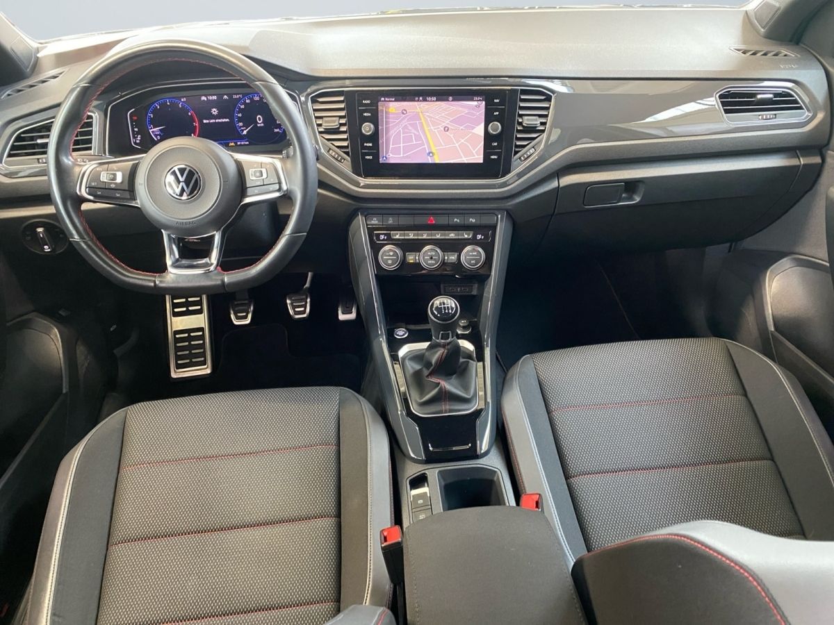 Volkswagen T-Roc Sport 1.5 TSI - Samsaru's Car Outlet