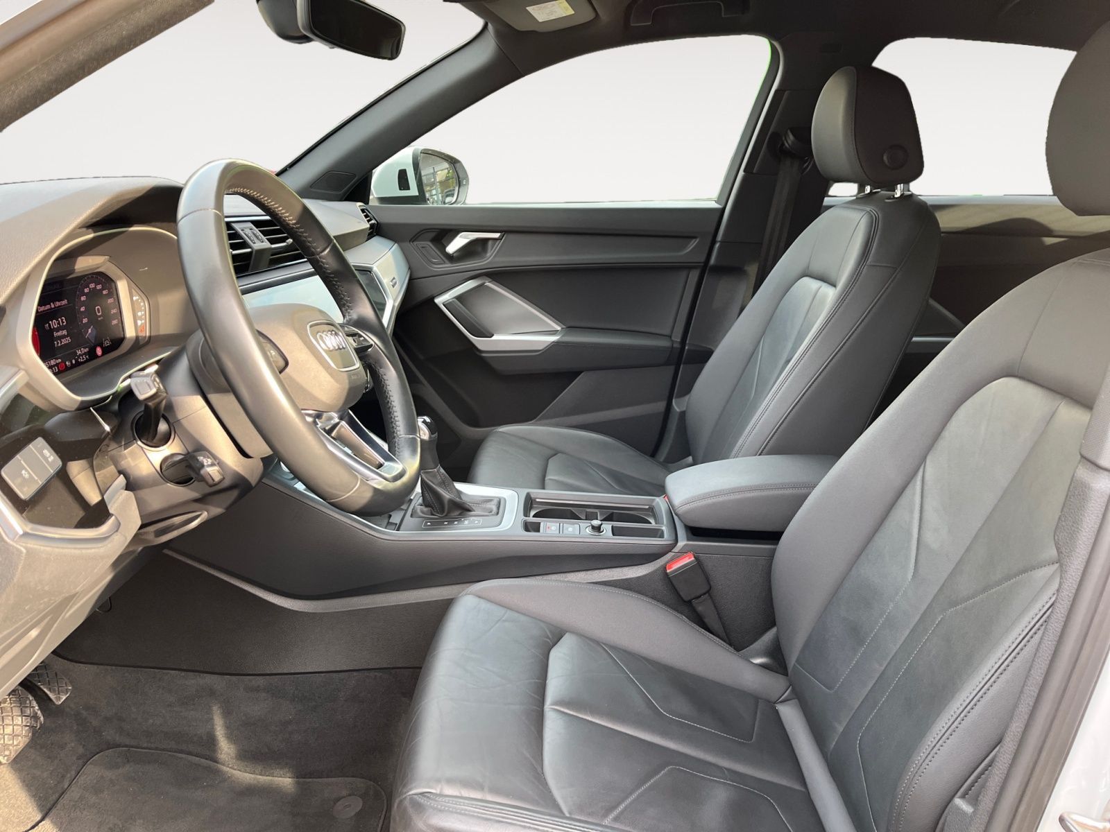 Audi Q3 45 TFSI qu. S-Tronic advanced 19Zoll - Samsaru's Car Outlet