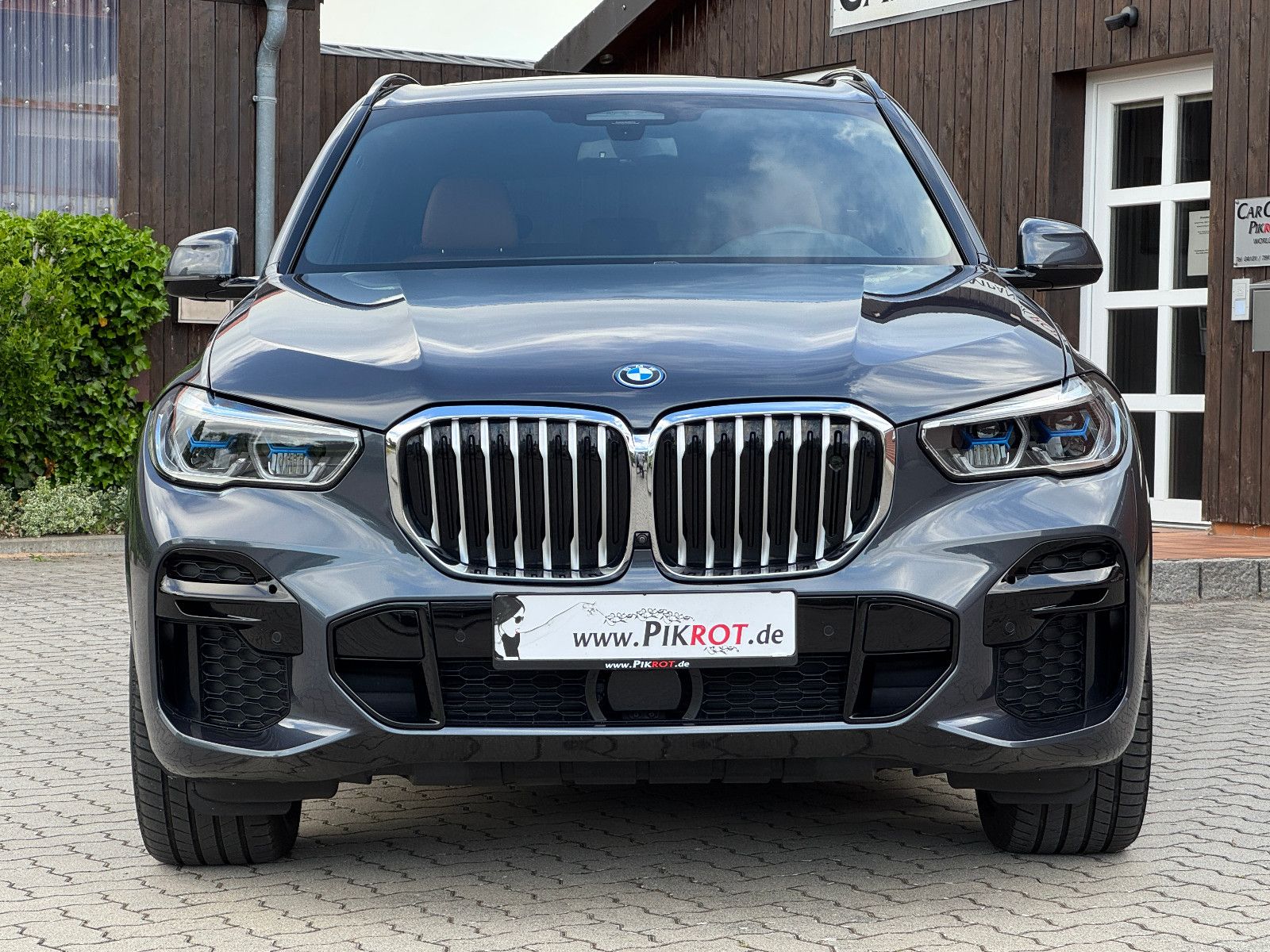 BMW X5 xDrive45e M-SPORT,AHK,PANO,NIGHTVI,DAP,P+,B&W