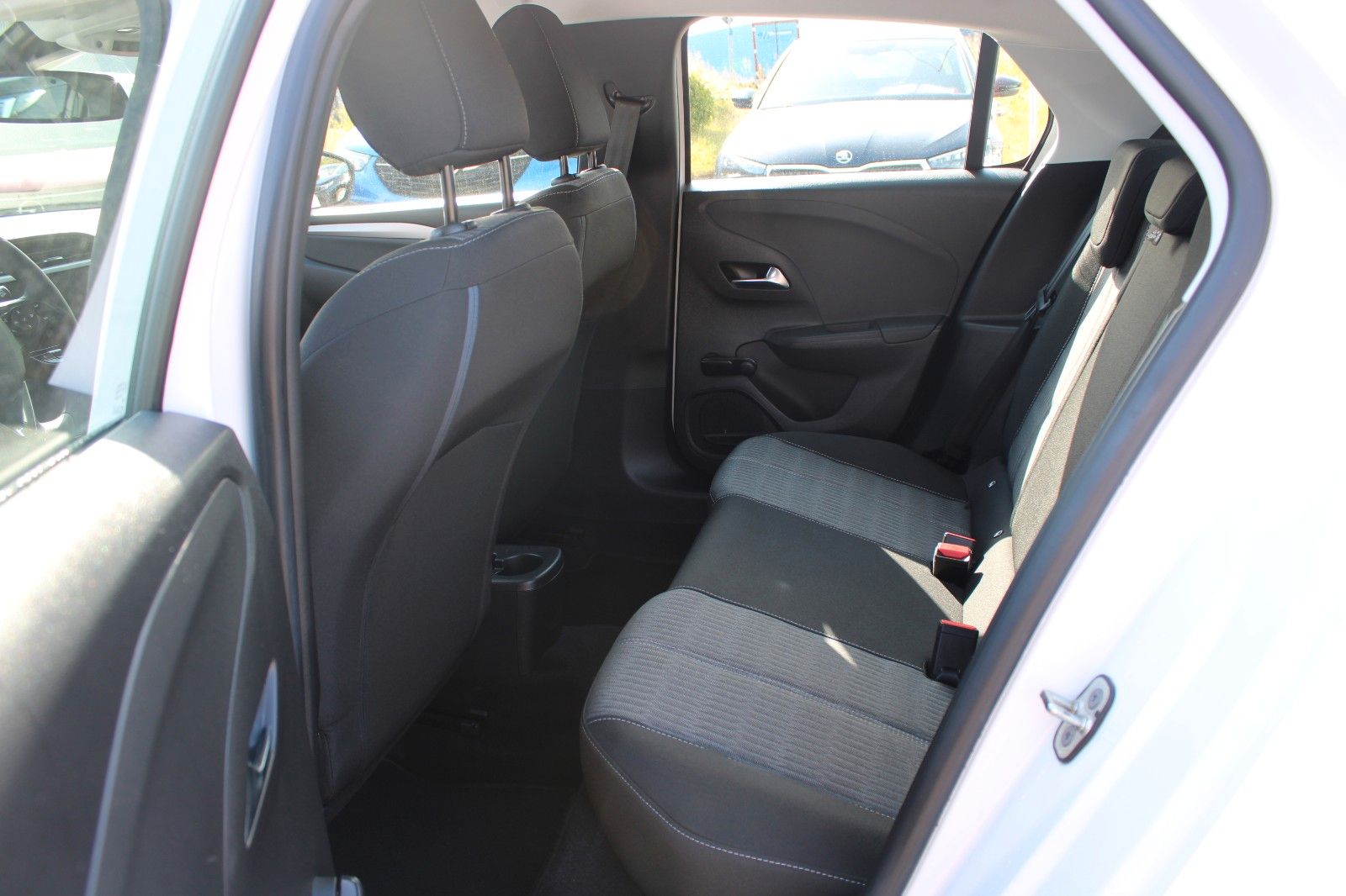 Opel Corsa-e Edition - Samsaru's Car Outlet