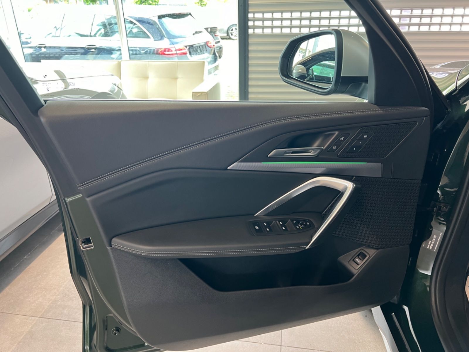 BMW X1 23 d xDrive xLine - Samsaru's Car Outlet