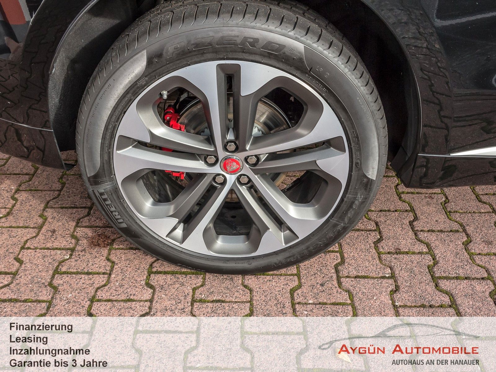 Jaguar F-PACE P400e AWD R-Dynamic S*Pano*Massage*HUD*