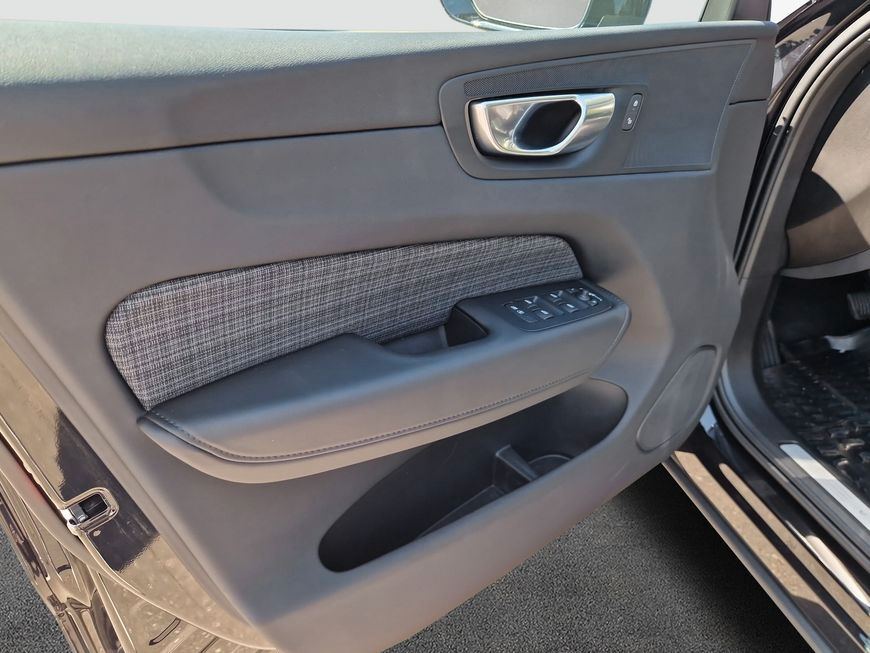 Volvo XC60 B5 B AWD Core