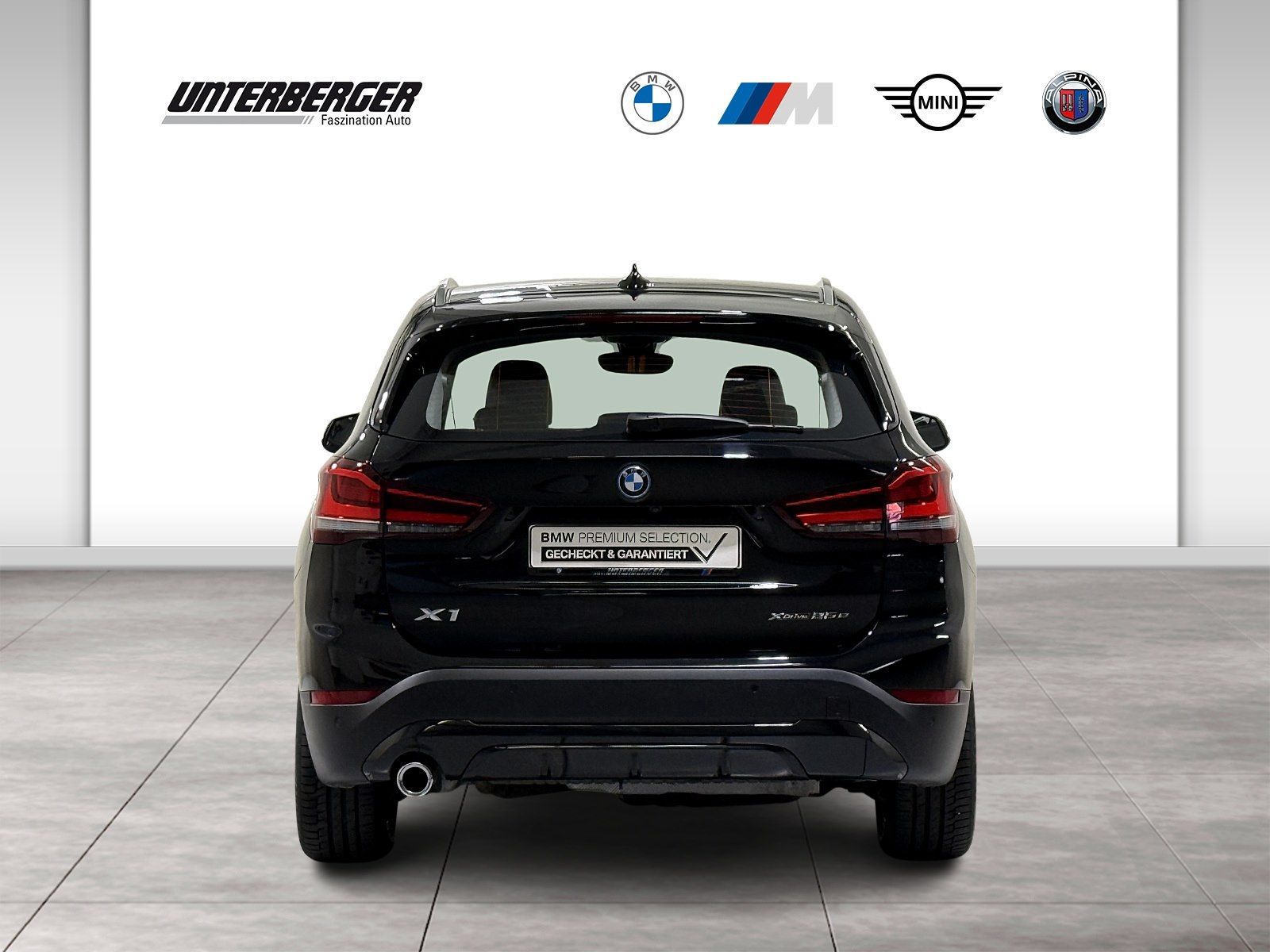 BMW X1 xDrive25e Sport Line - Samsaru's Car Outlet