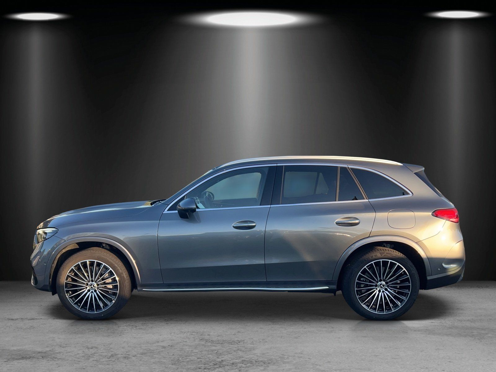 Mercedes-Benz GLC 300 de 4M+AMG-Line+PSD+AHK+Memory+DISTRONIC