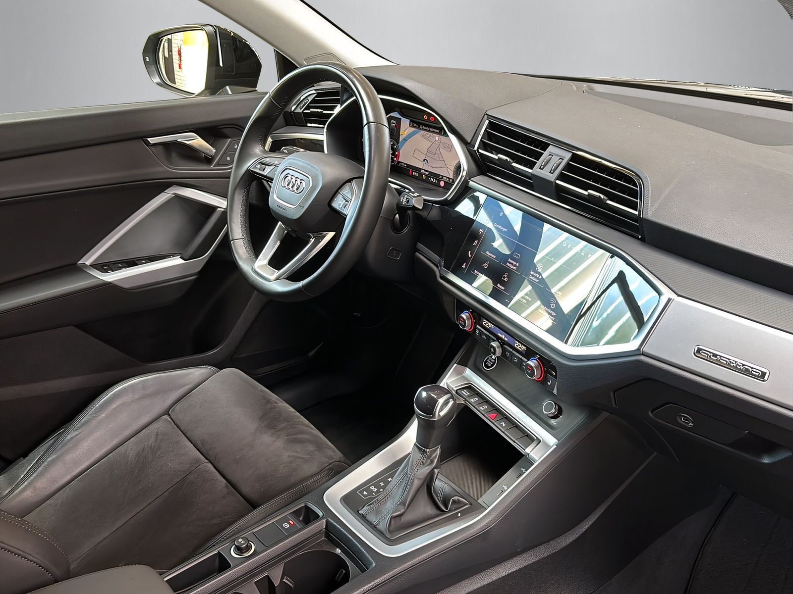 Audi Q3 Sportback S line 35 TDI quattro - Samsaru's Car Outlet